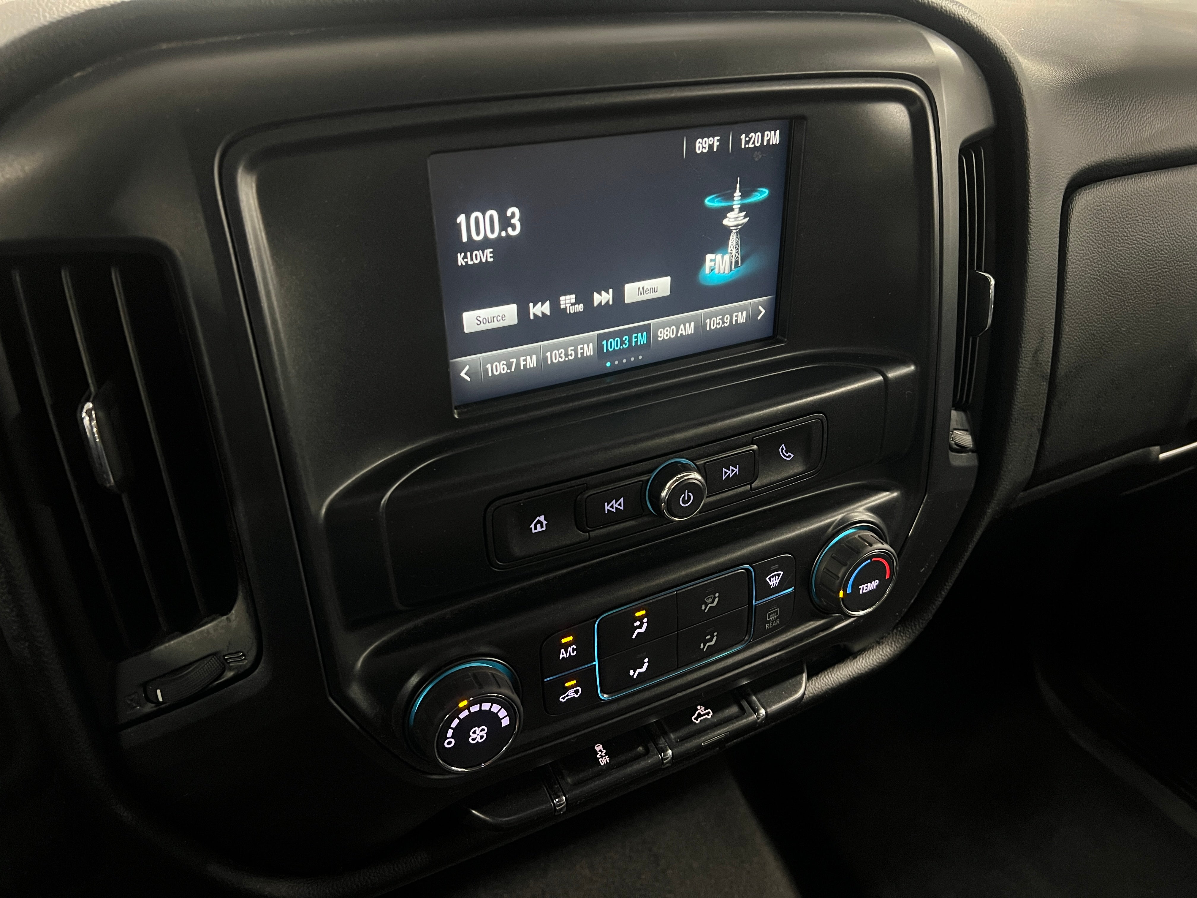 2018 Chevrolet Silverado 1500 Custom 4