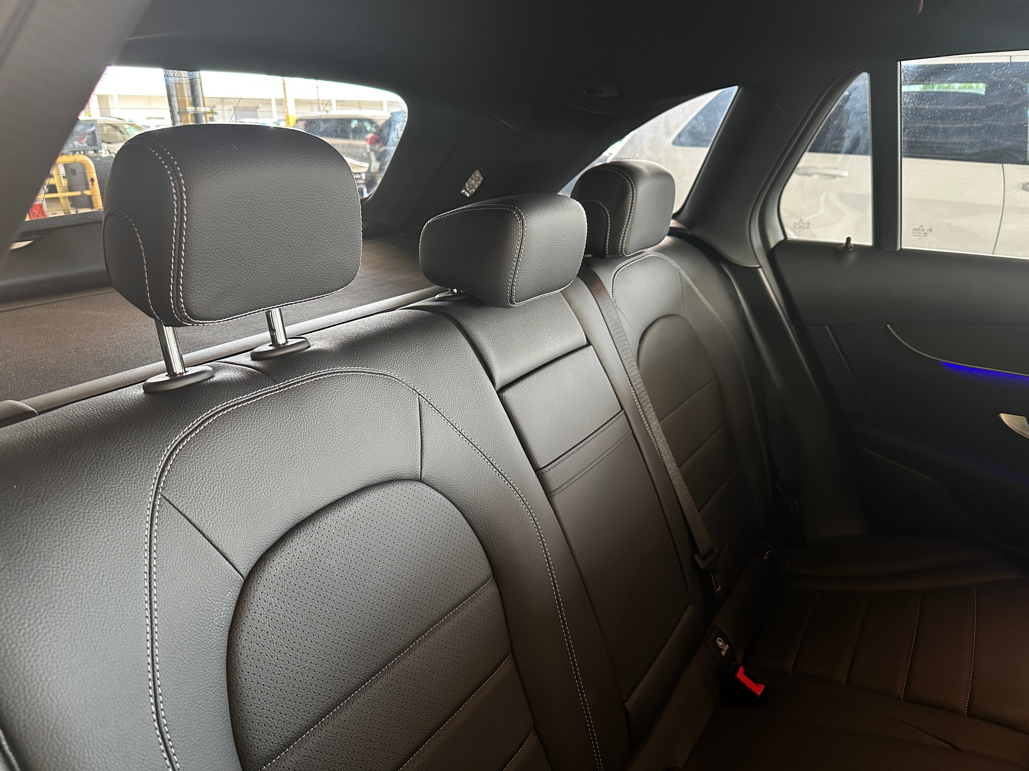 2022 Mercedes-Benz GLC 300 5