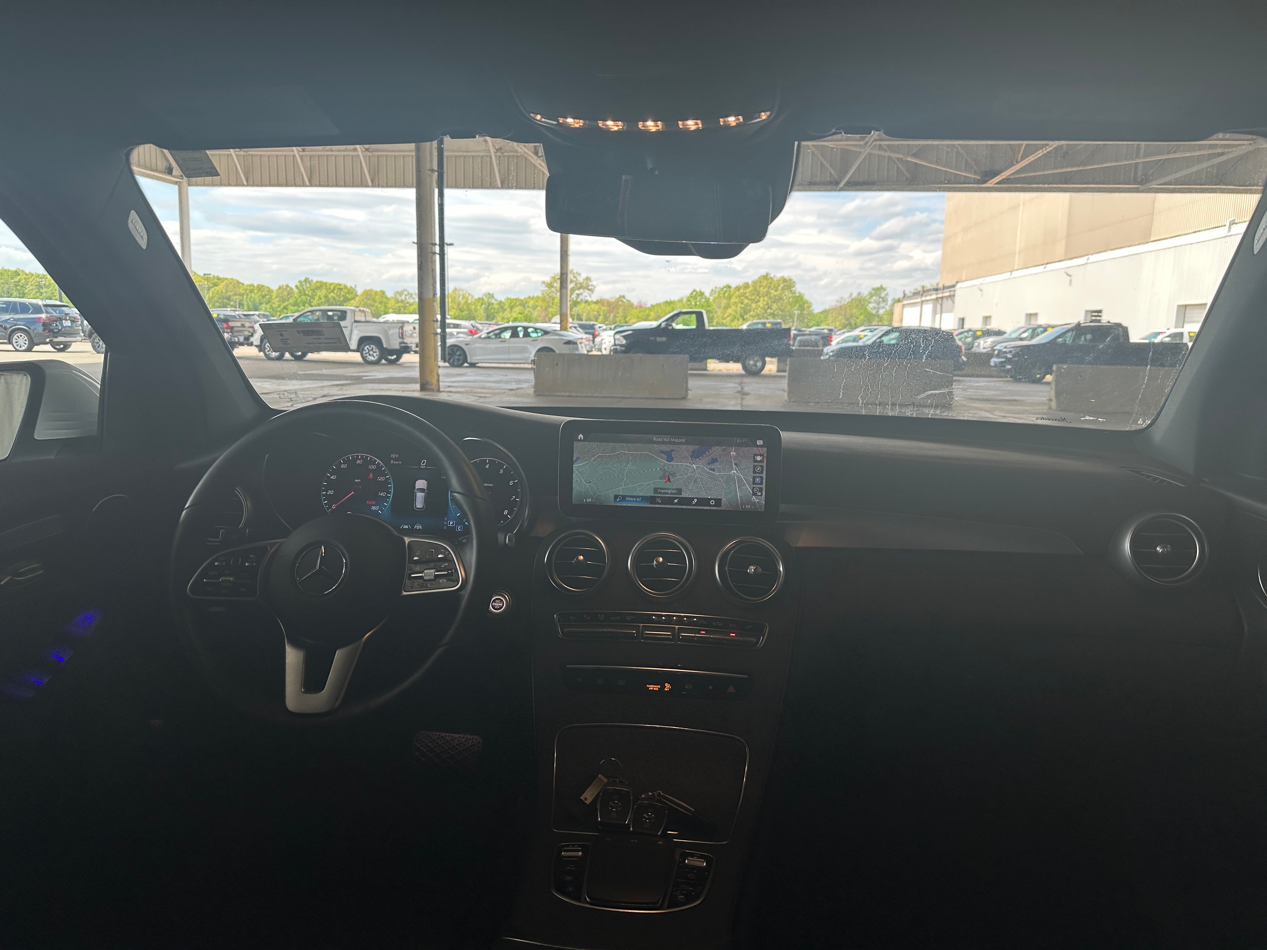 2022 Mercedes-Benz GLC 300 2