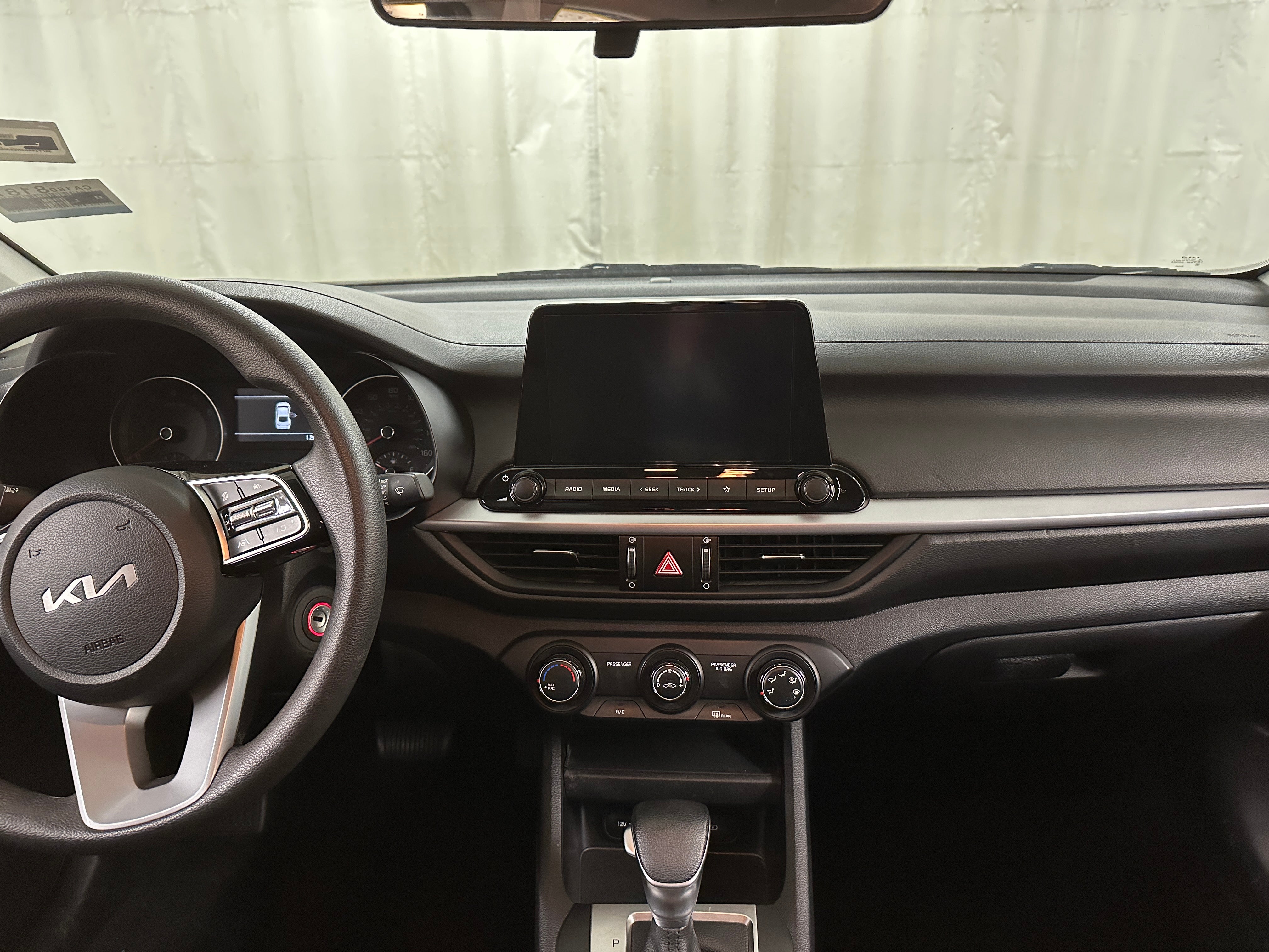 2024 Kia Forte LXS 3