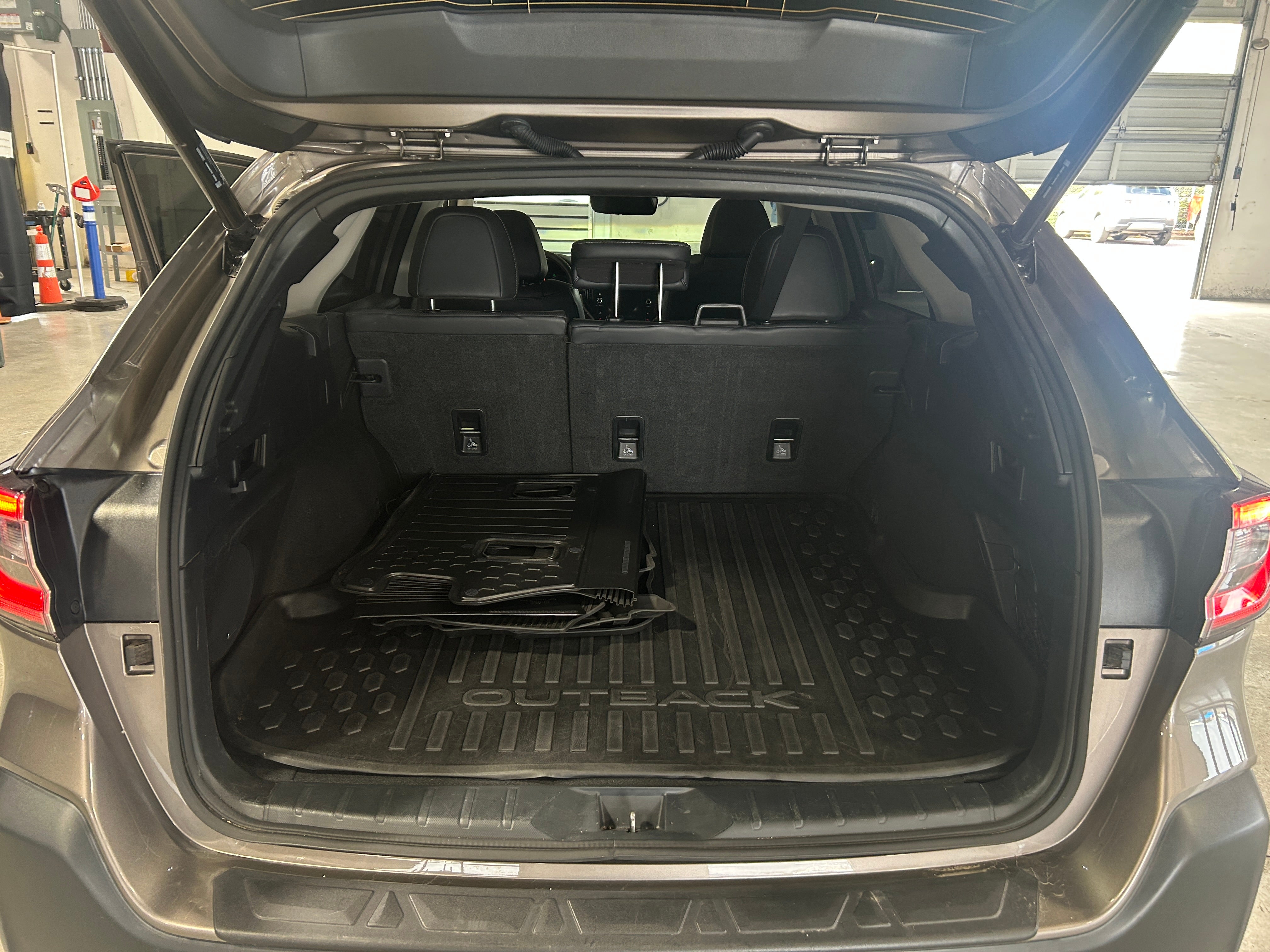 2023 Subaru Outback Limited 6