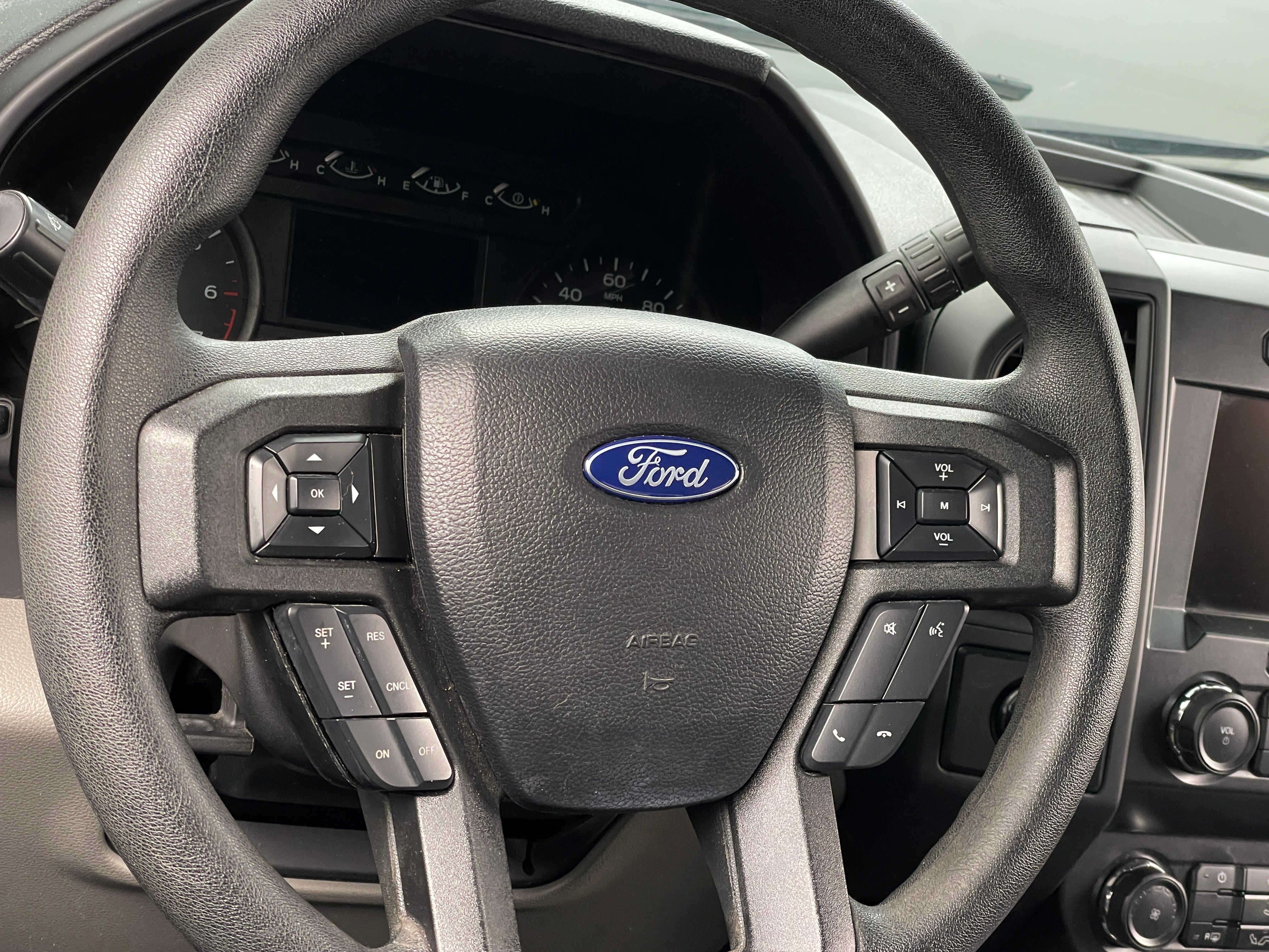 2019 Ford Econoline E-150 5