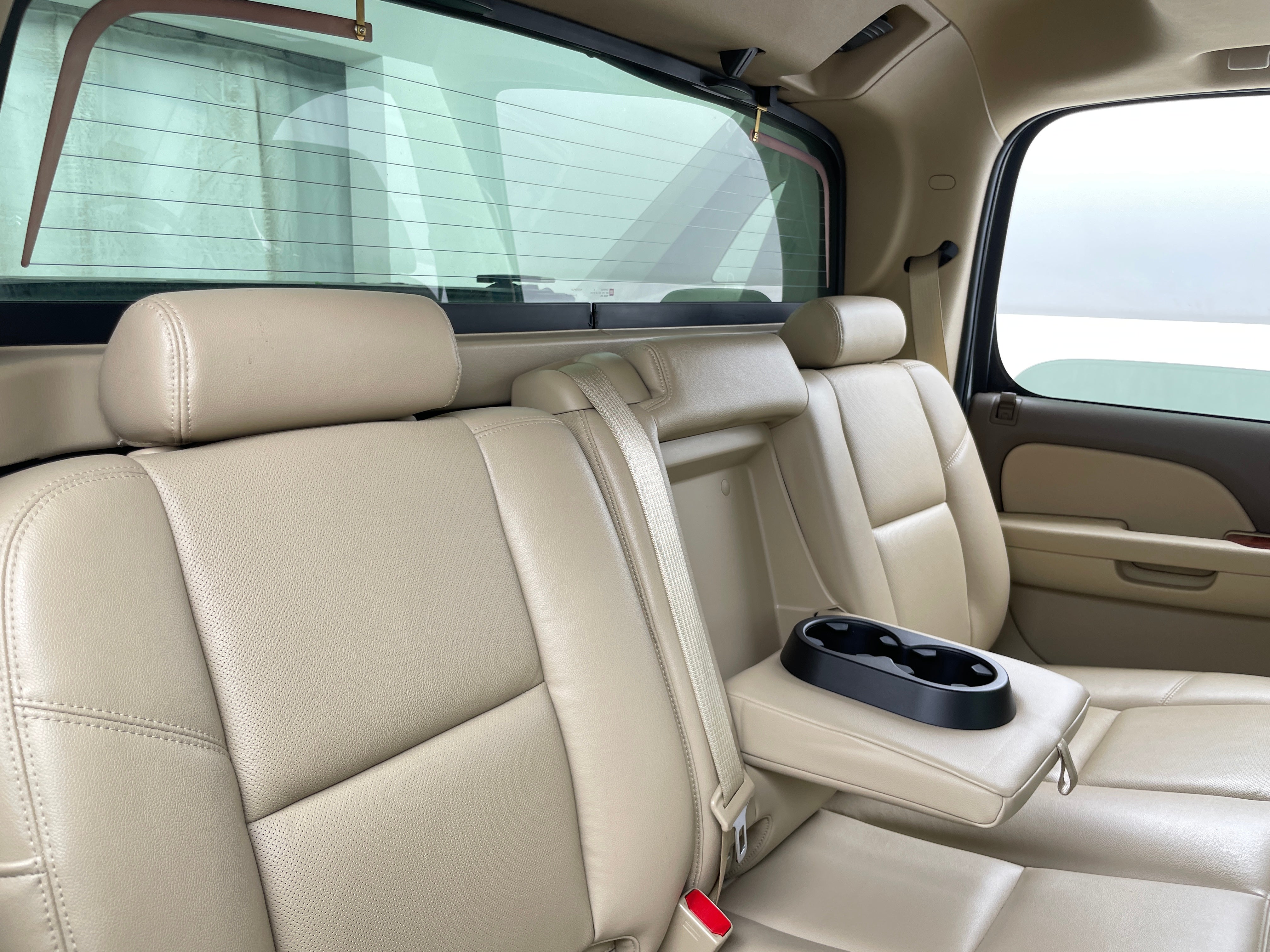 2013 Chevrolet Avalanche 1500 LTZ 5
