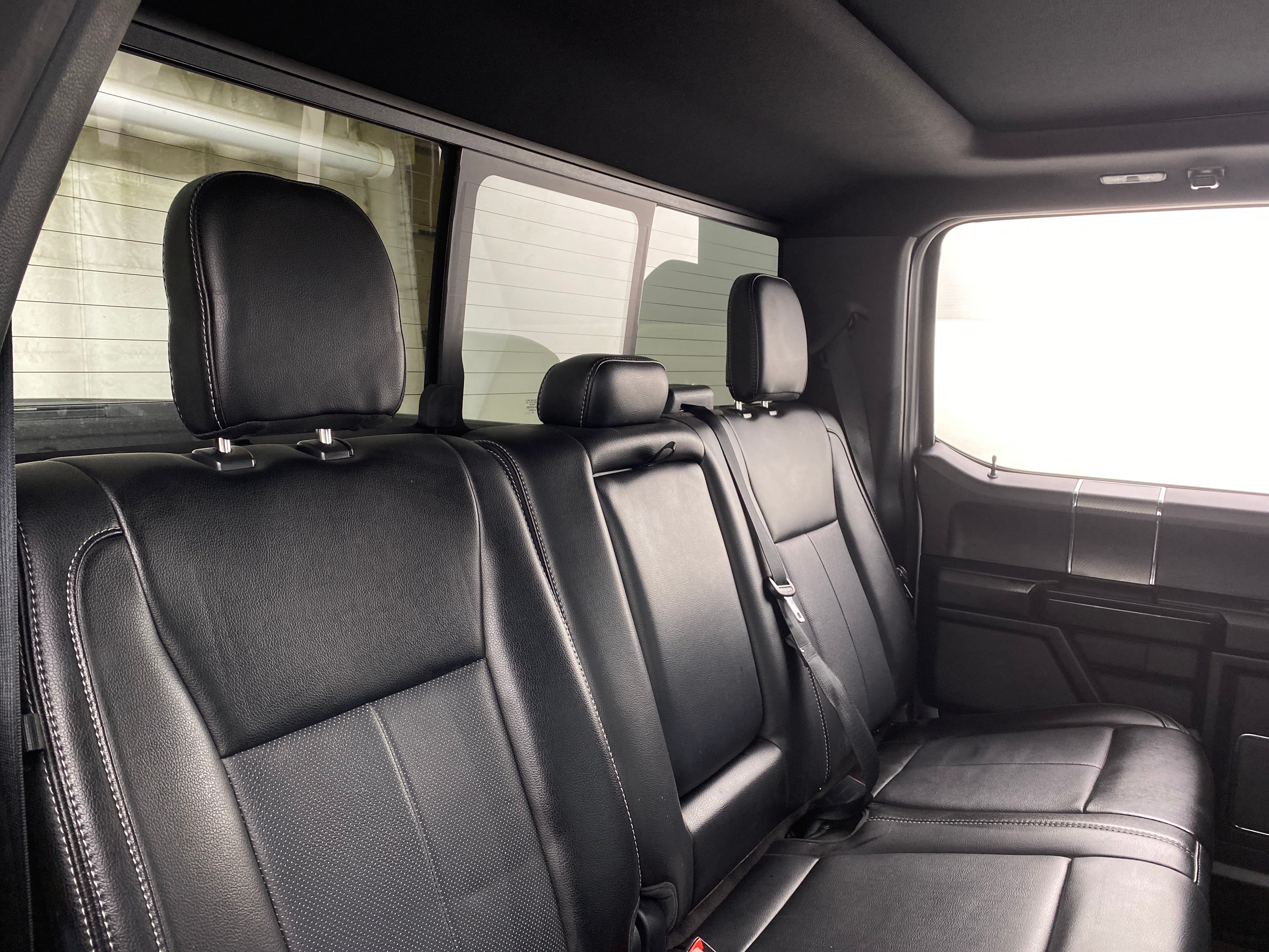 2020 Ford Econoline E-150 5
