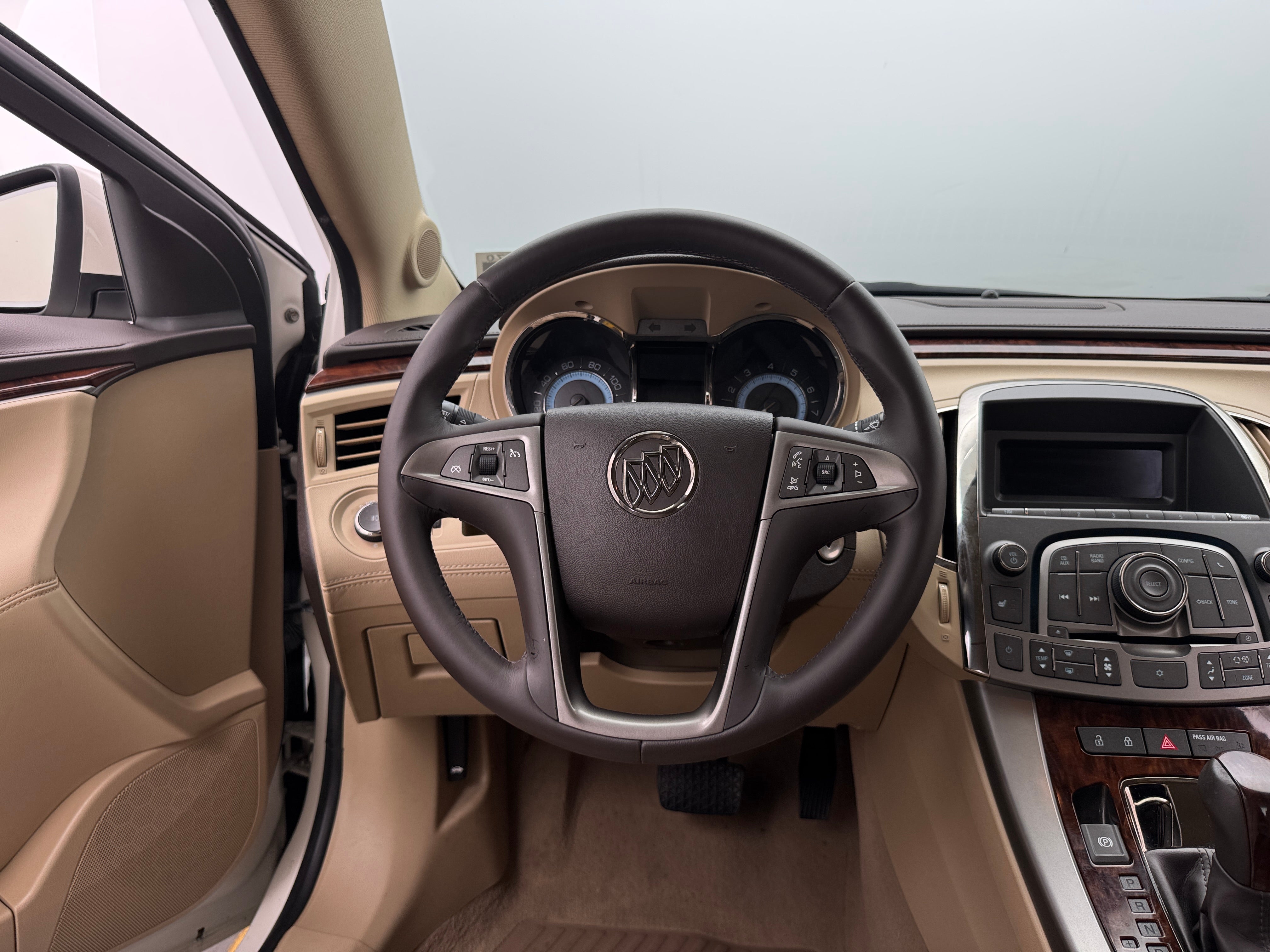 2010 Buick LaCrosse CXL 4