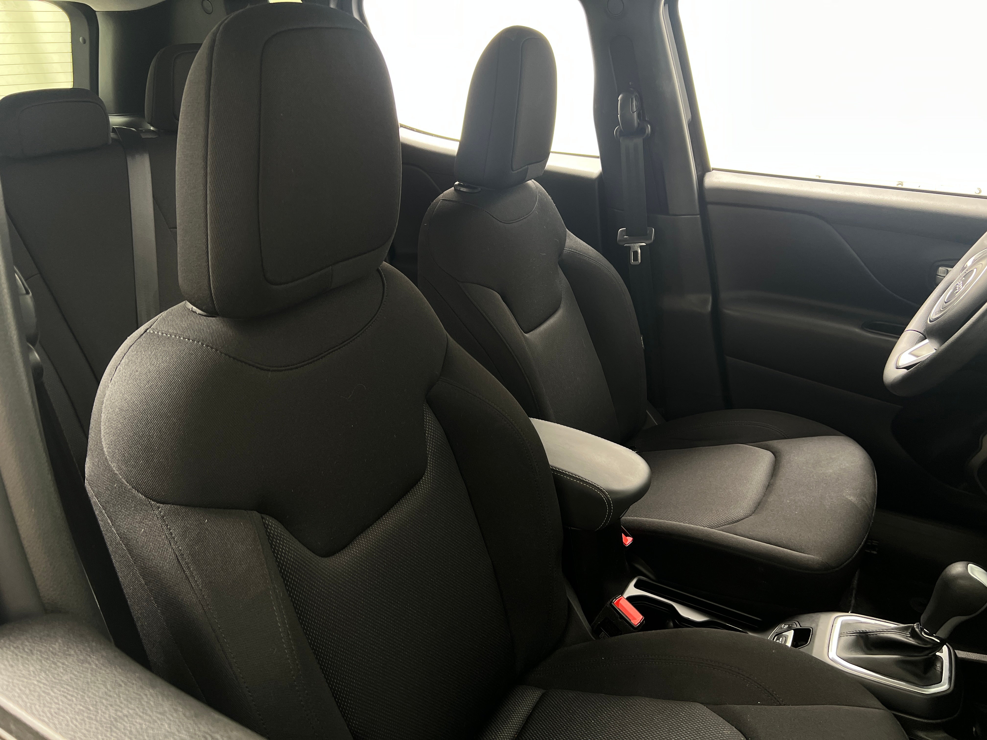 2023 Jeep Renegade Latitude 2