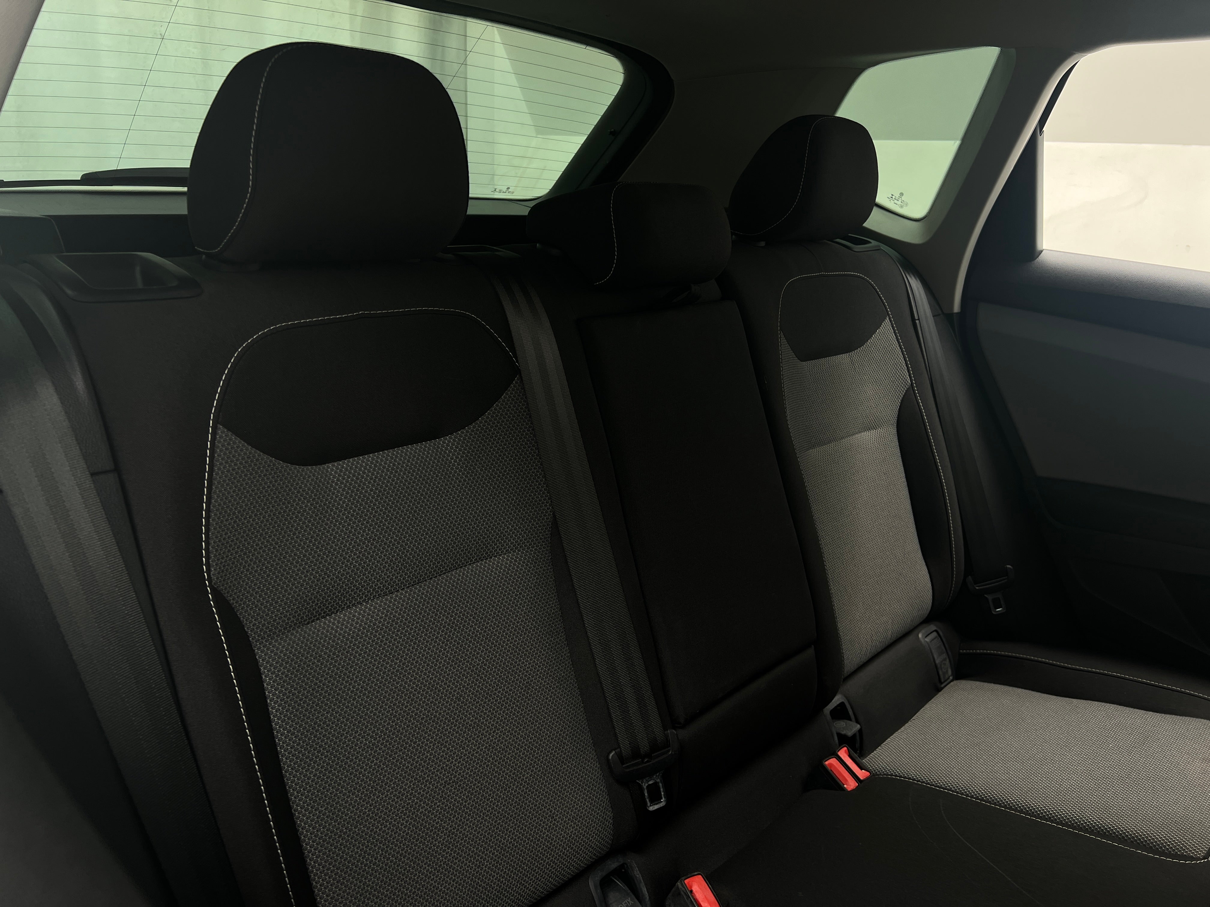 2022 Volkswagen Taos S 6
