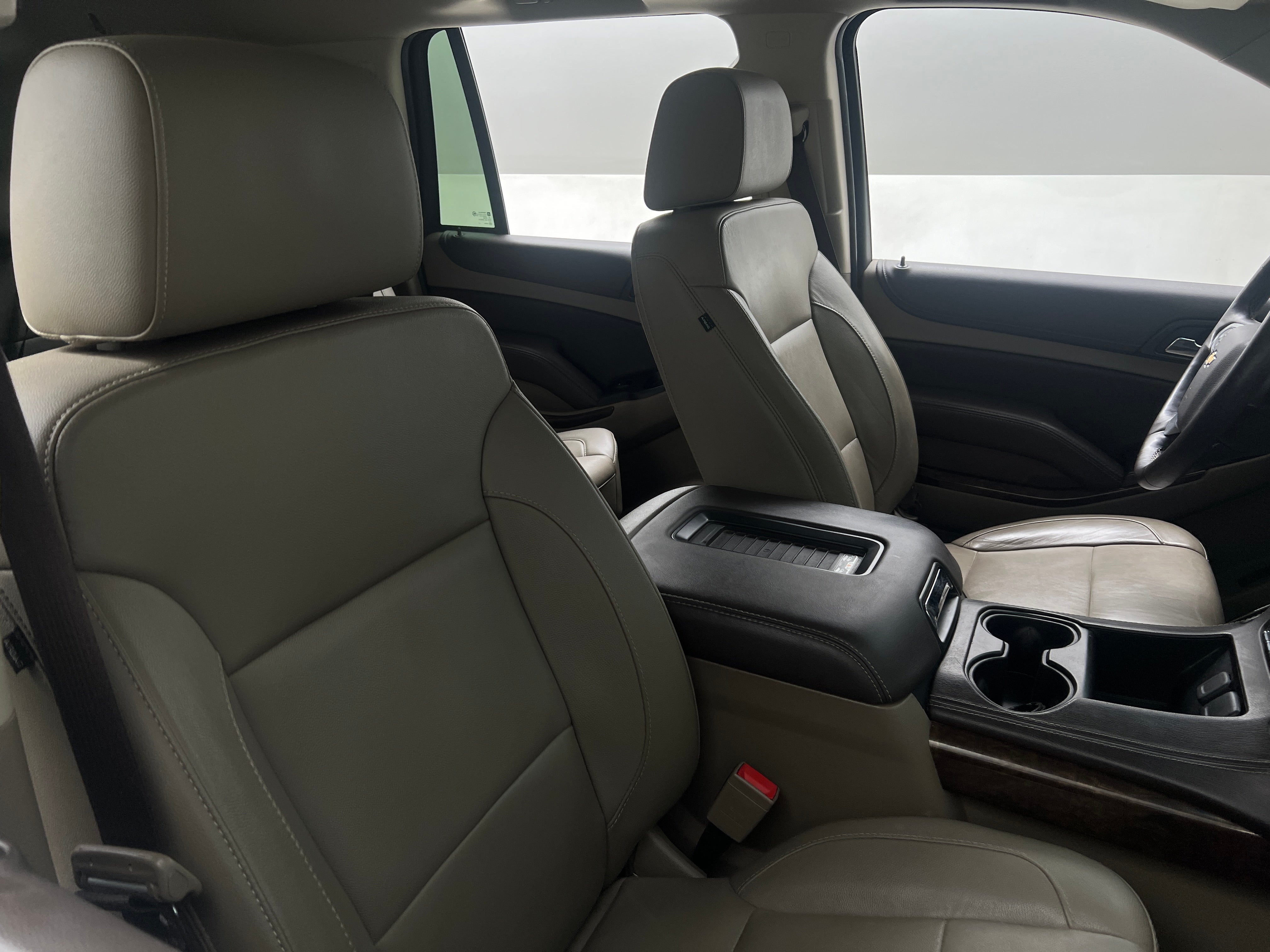 2017 Chevrolet Tahoe LT 2