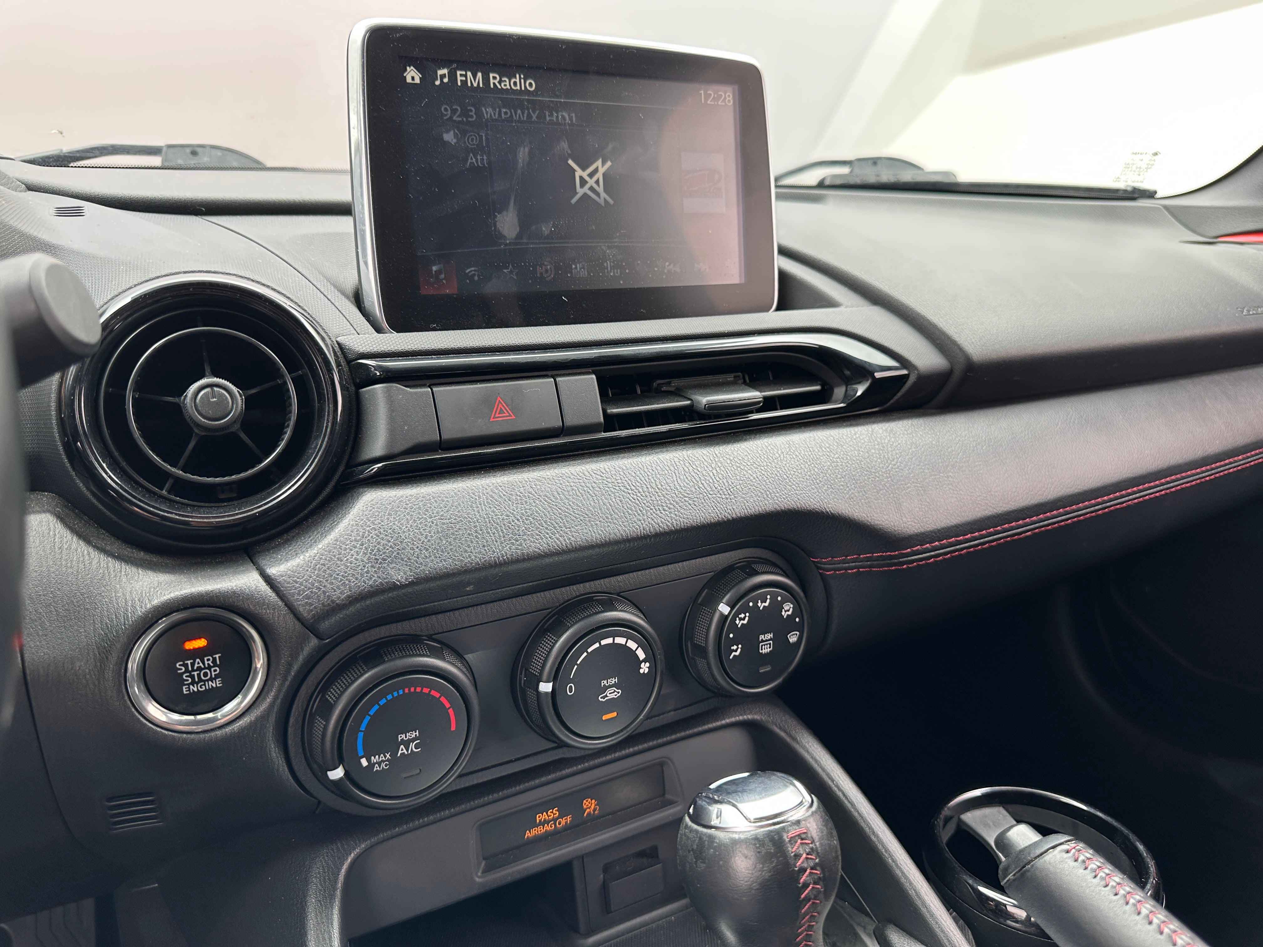 2016 Mazda MX-5 Miata Club 4