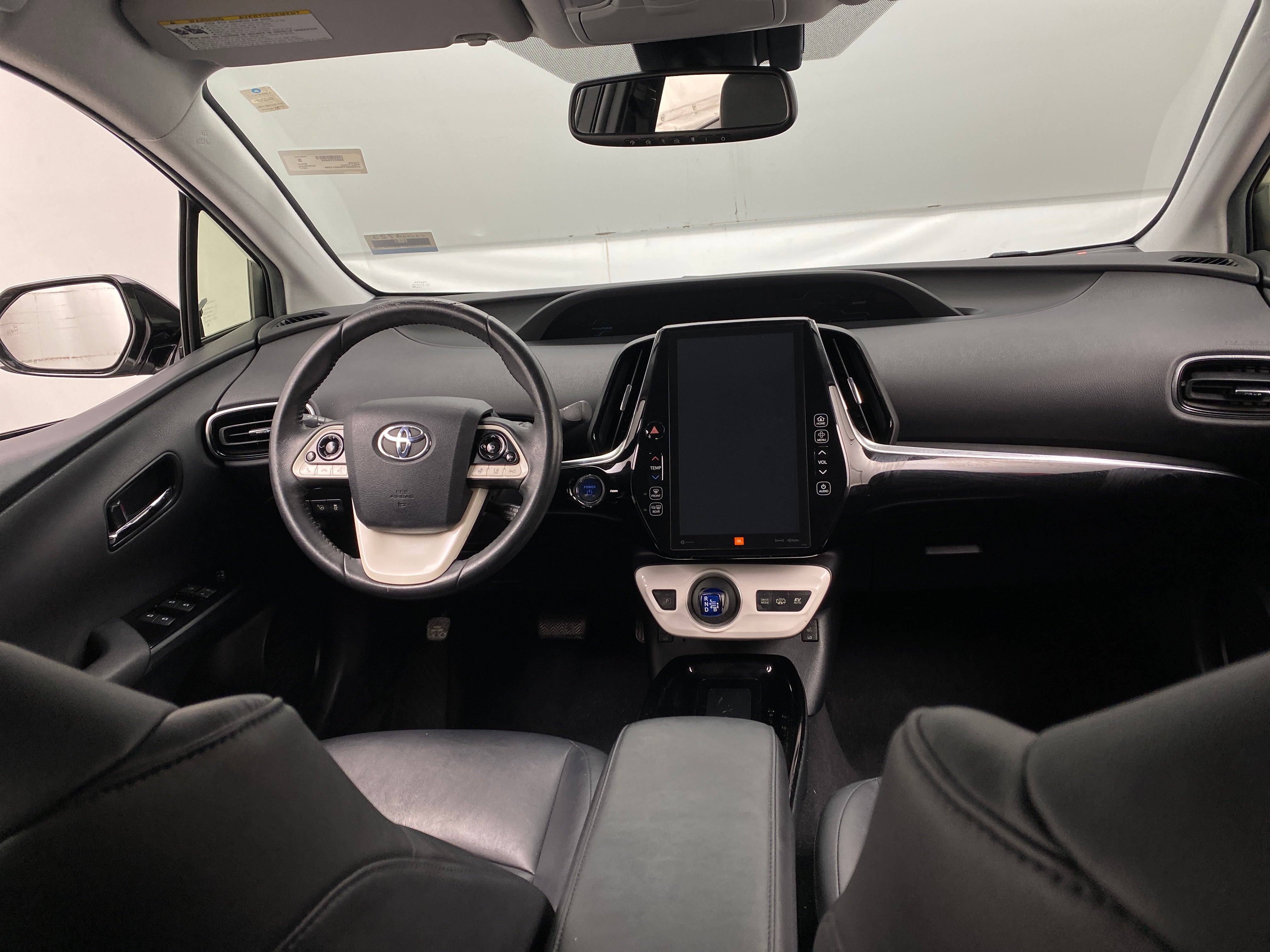 2017 Toyota Prius Prime Advanced 2