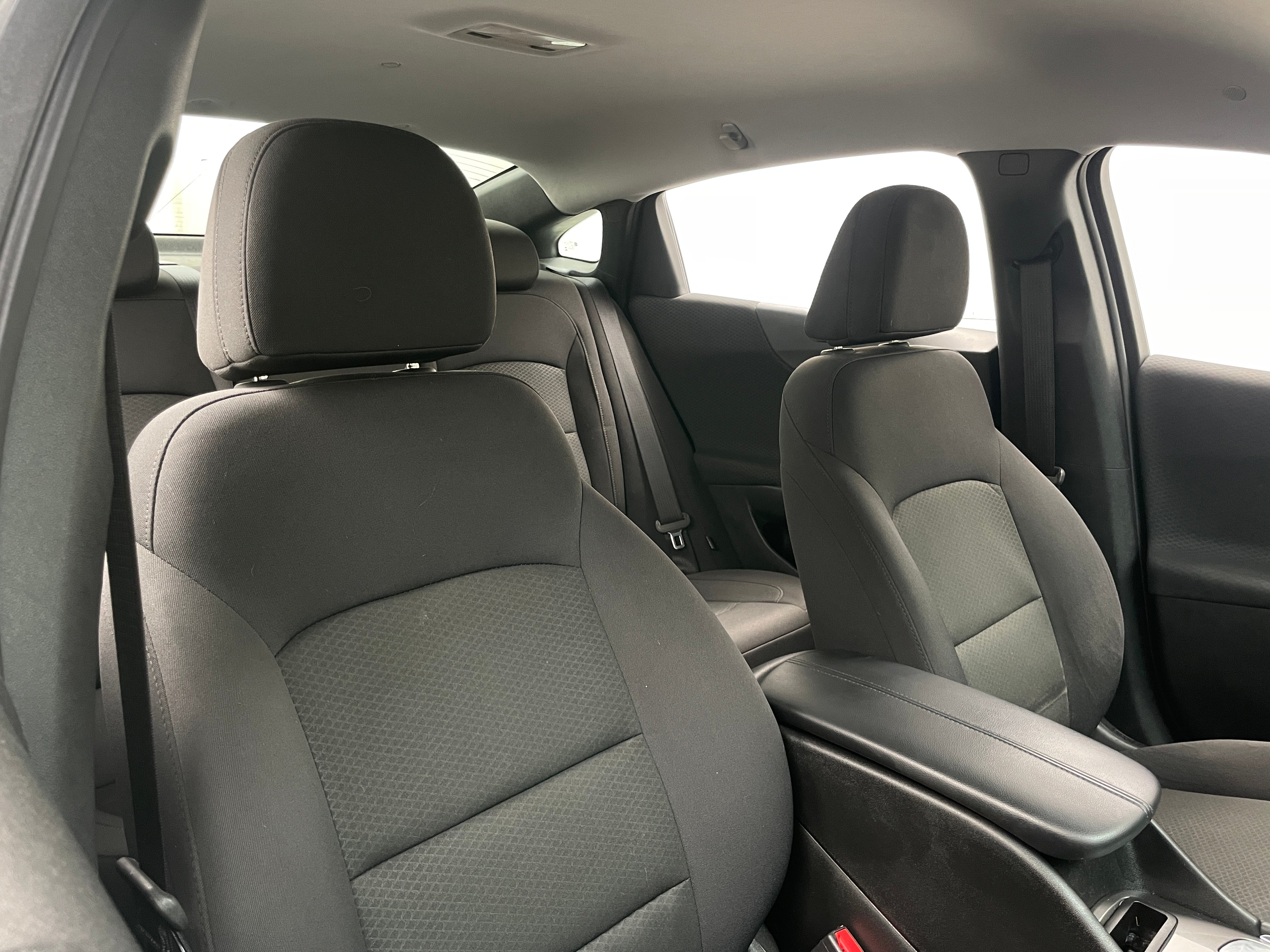 2017 Chevrolet Malibu LT 2
