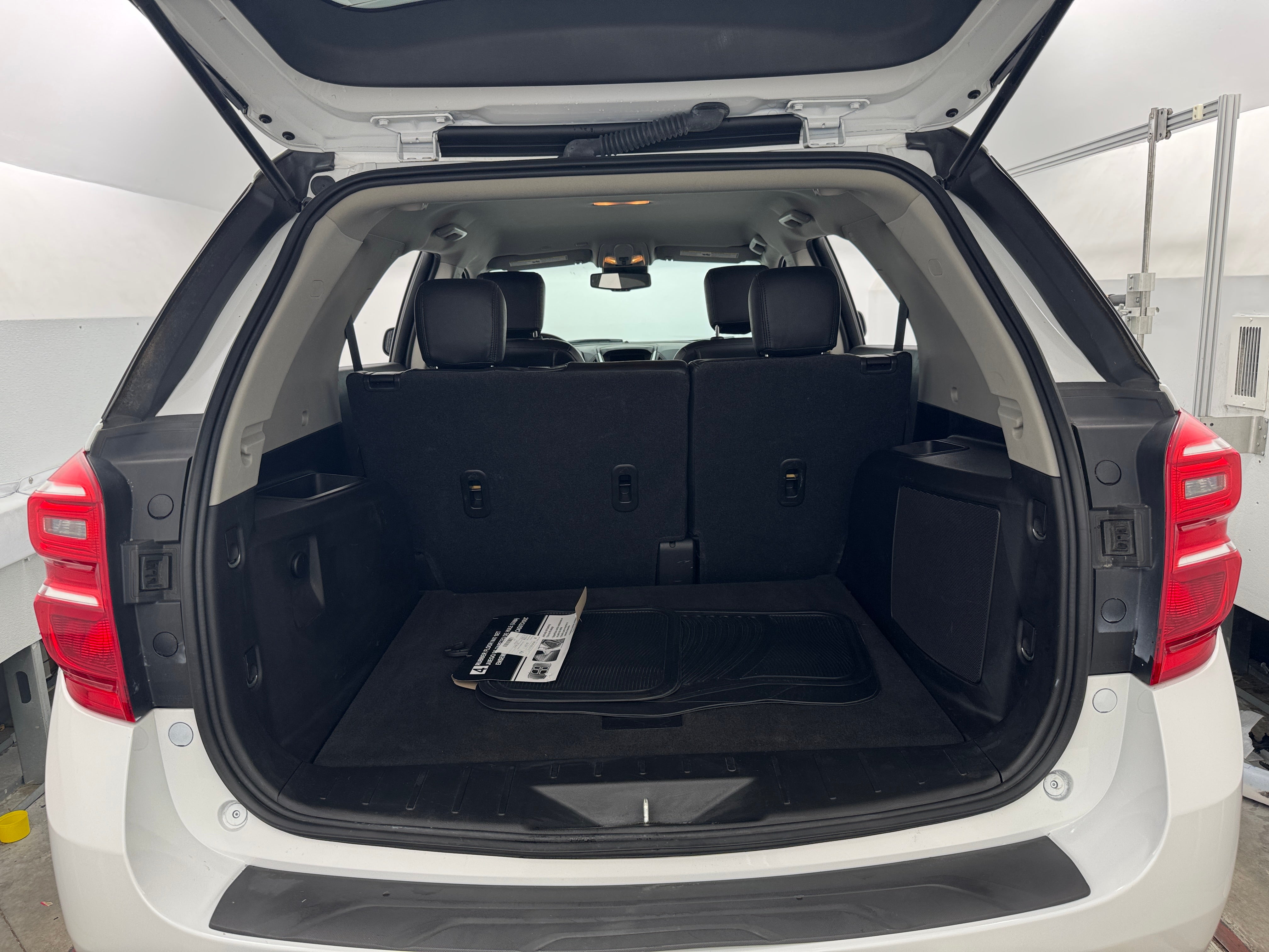2017 Chevrolet Equinox LT 7
