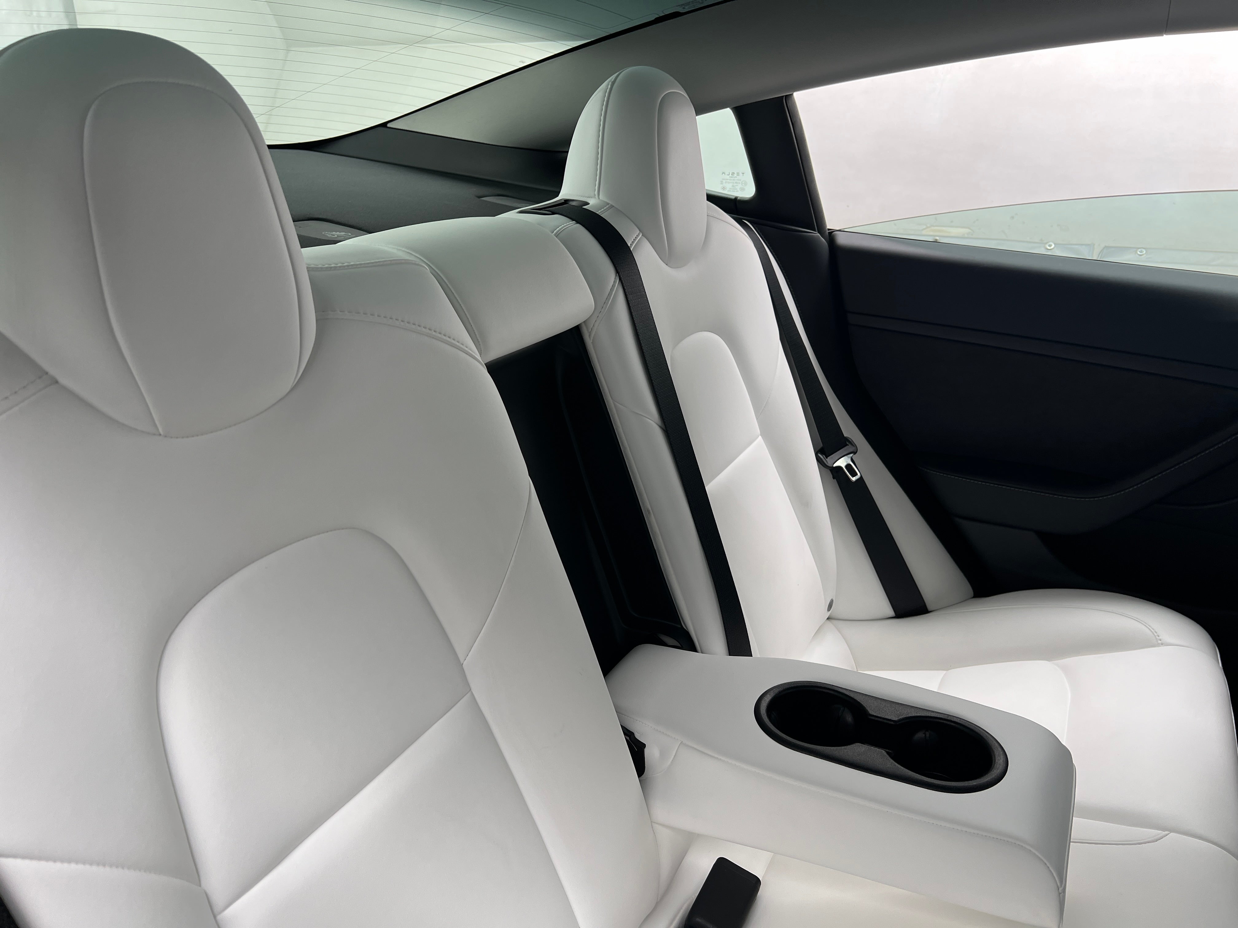 2023 Tesla Model 3 Standard Range 4
