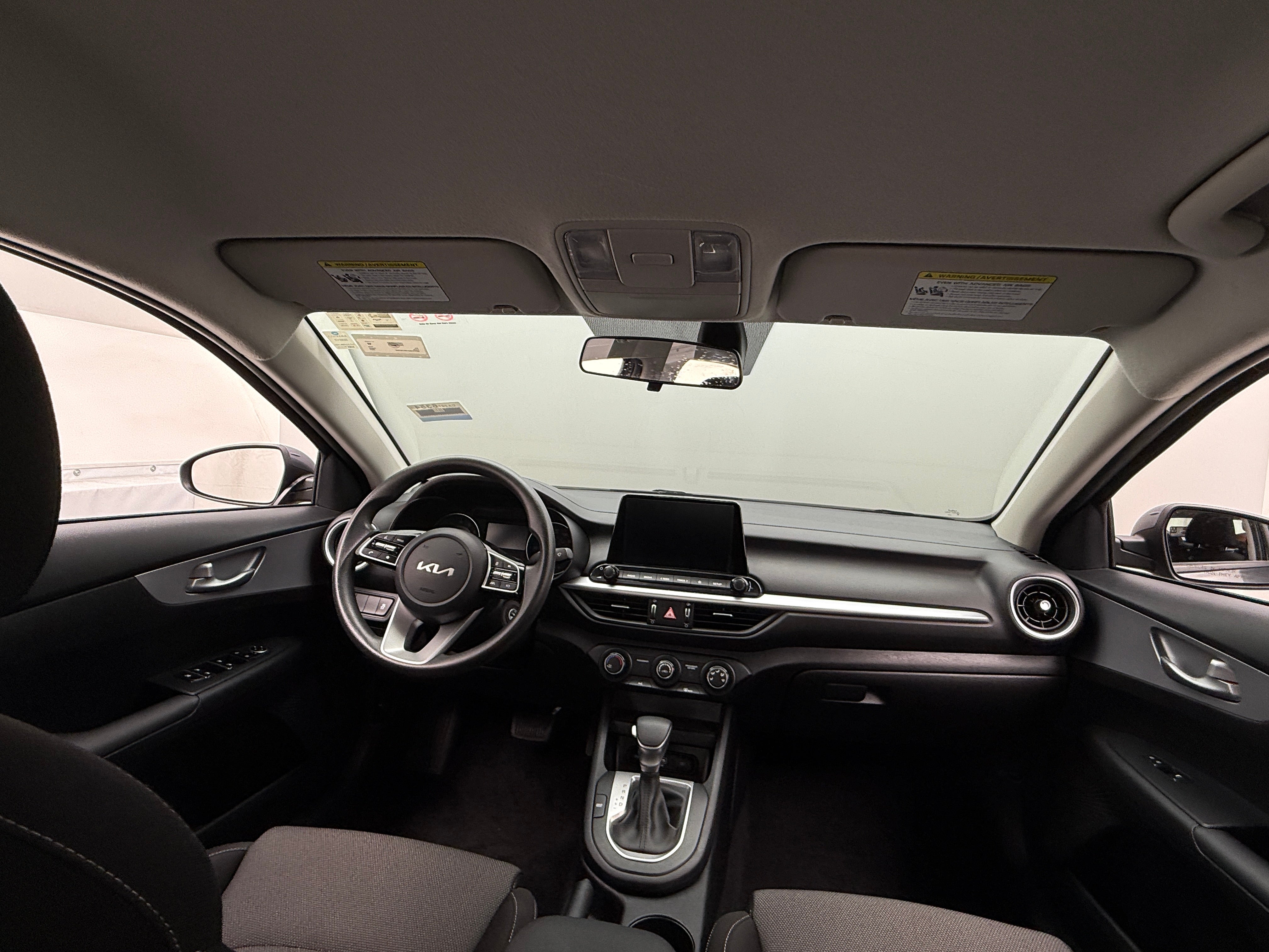 2024 Kia Forte LXS 3