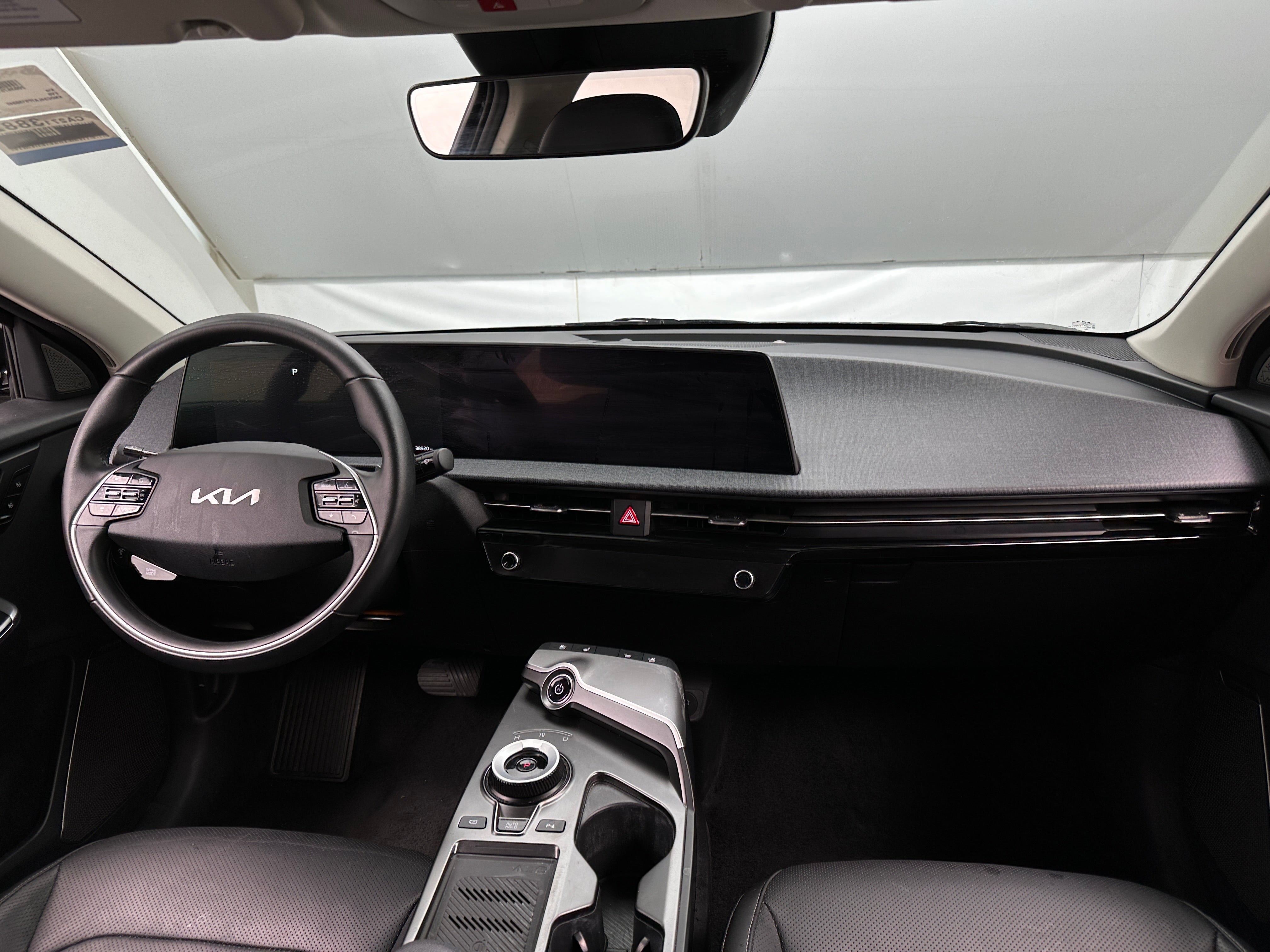 2023 Kia EV6 Wind 2