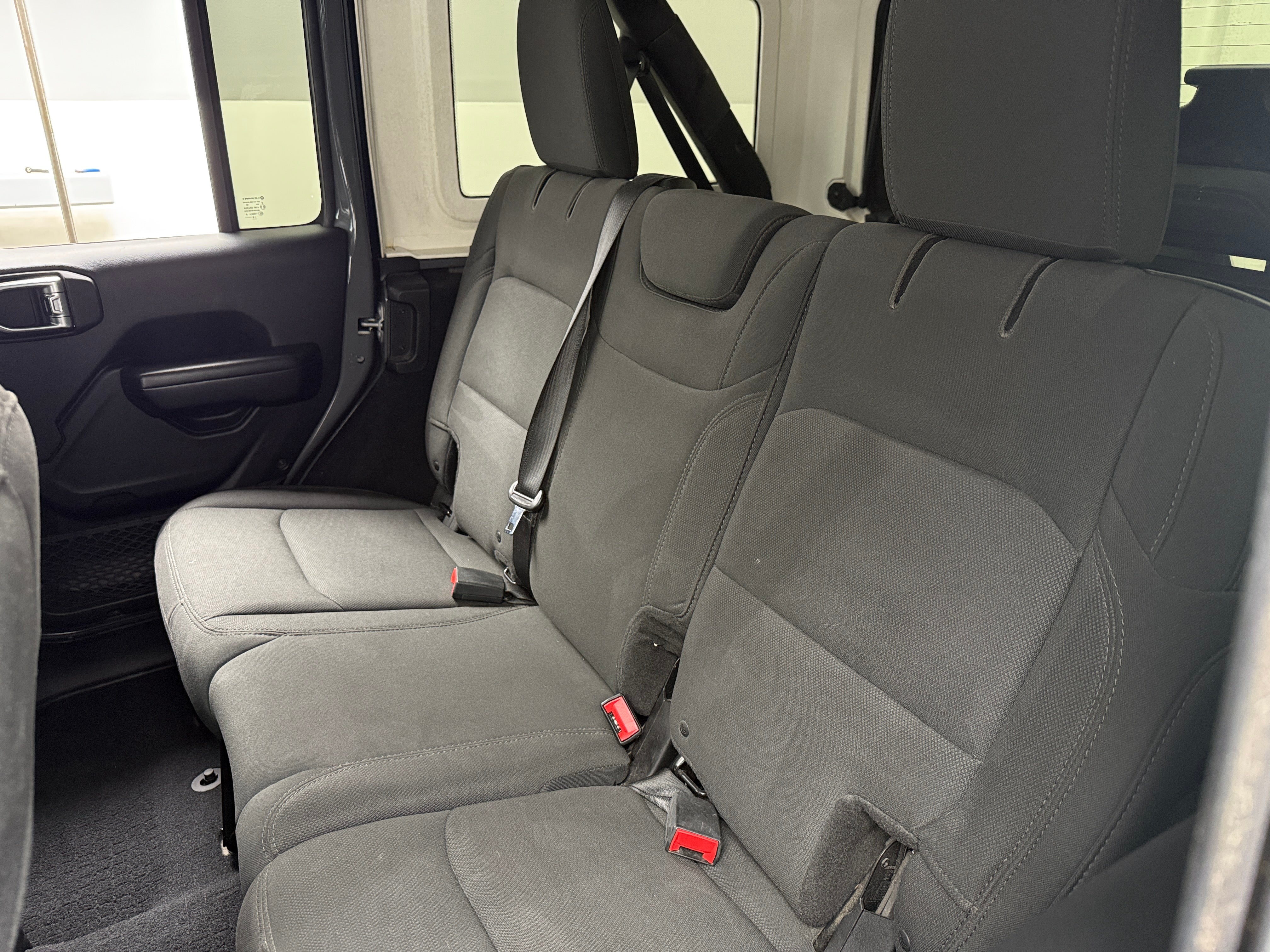 2018 Jeep Wrangler Unlimited Sport S 6