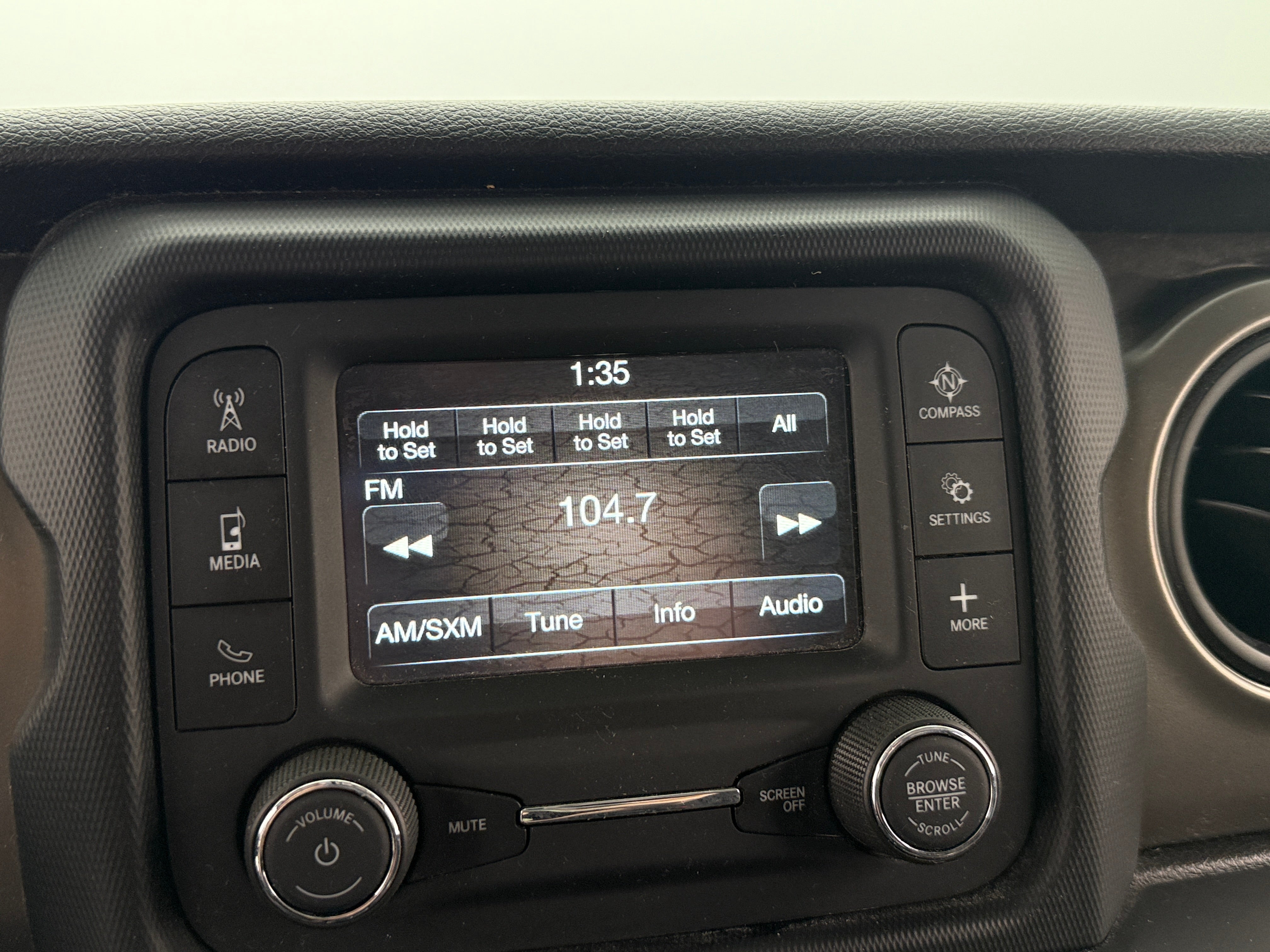 2018 Jeep Wrangler Unlimited Sport S 4