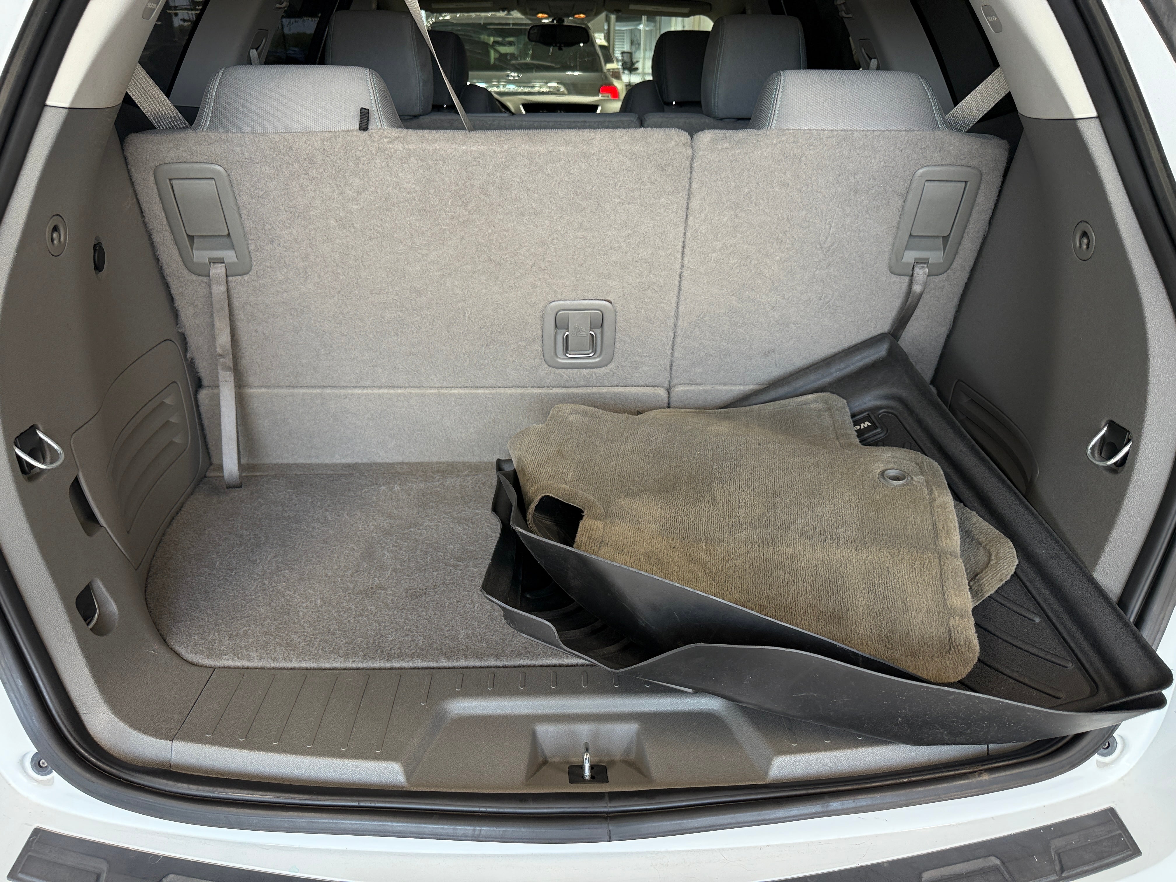 2017 Chevrolet Traverse LS 7