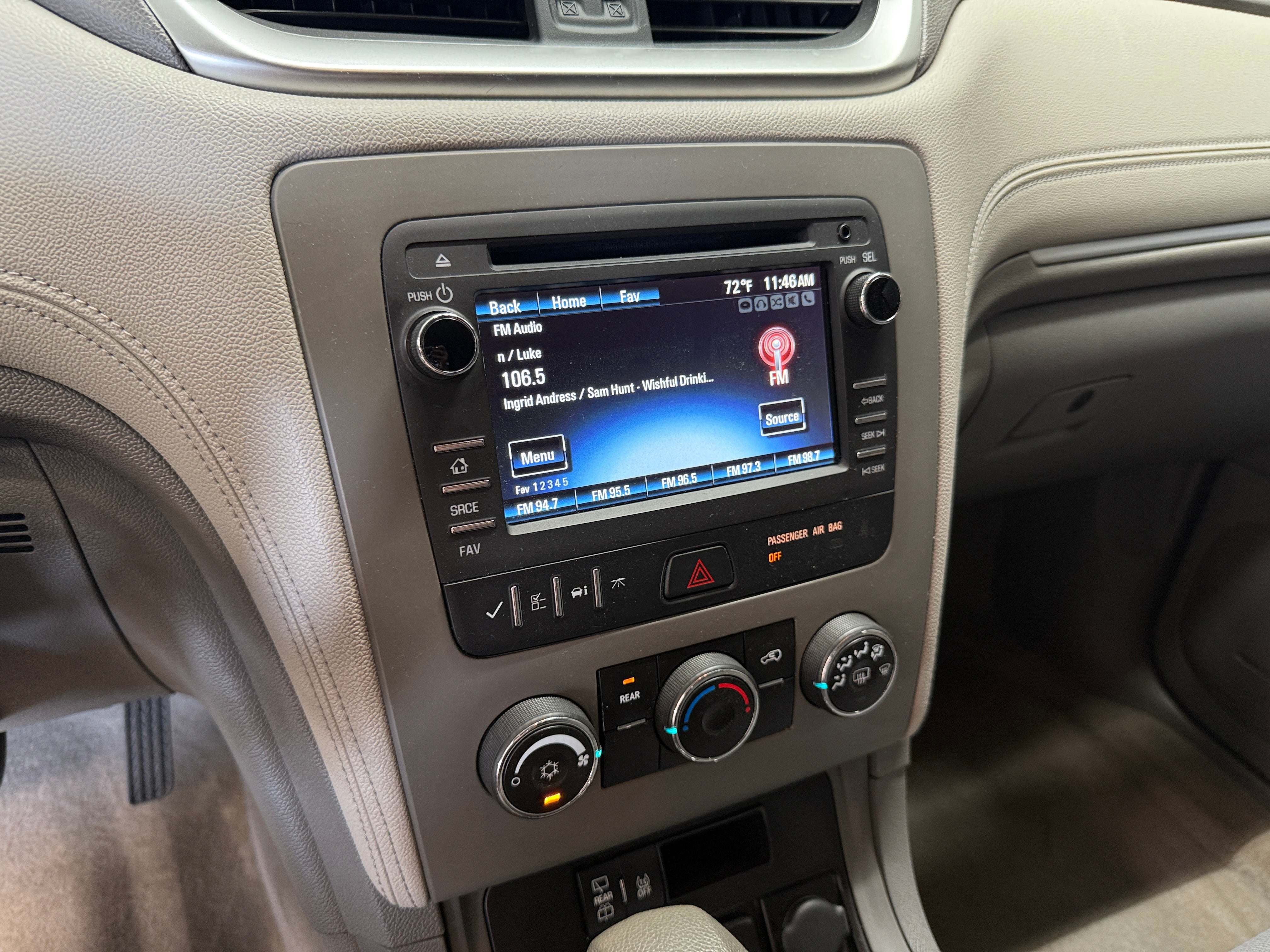 2017 Chevrolet Traverse LS 4