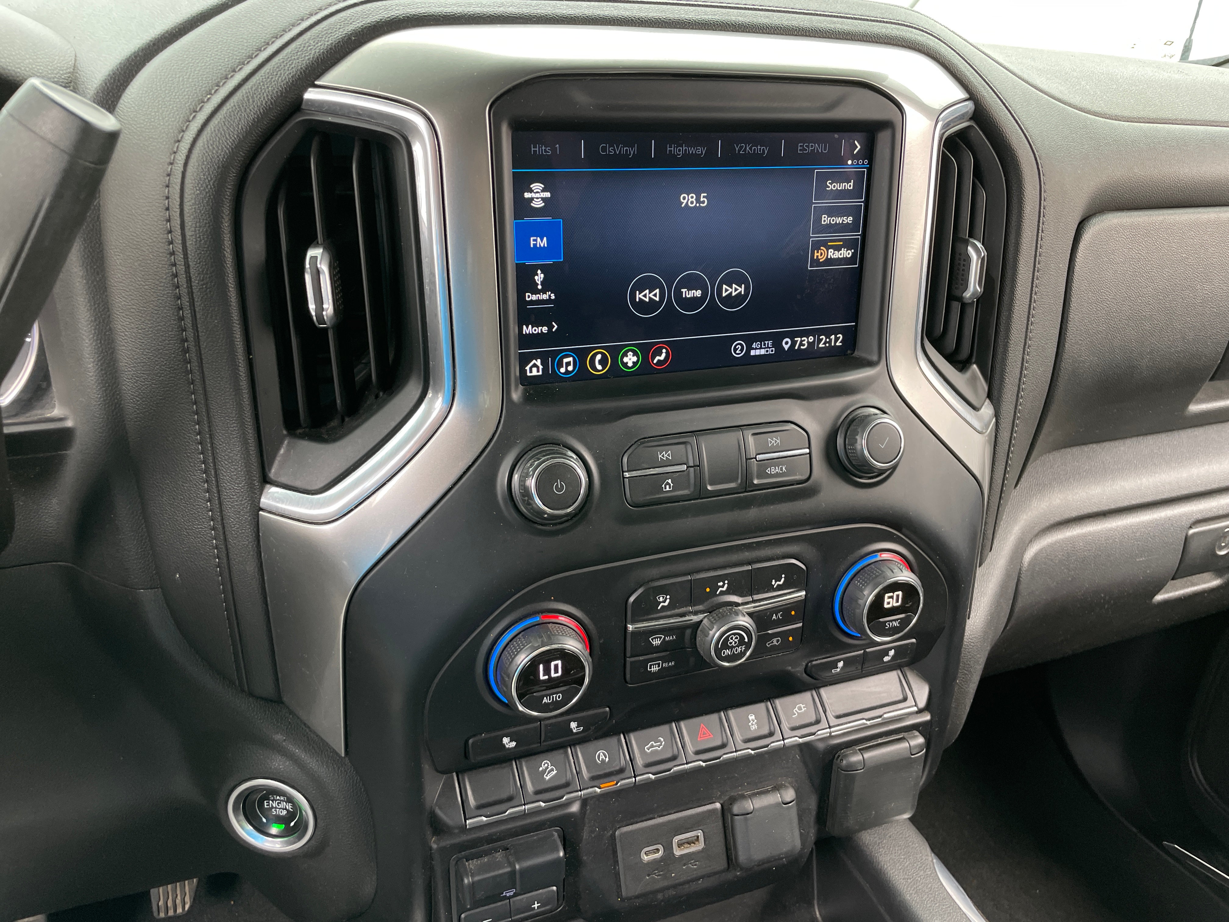 2020 Chevrolet Silverado 1500 RST 4