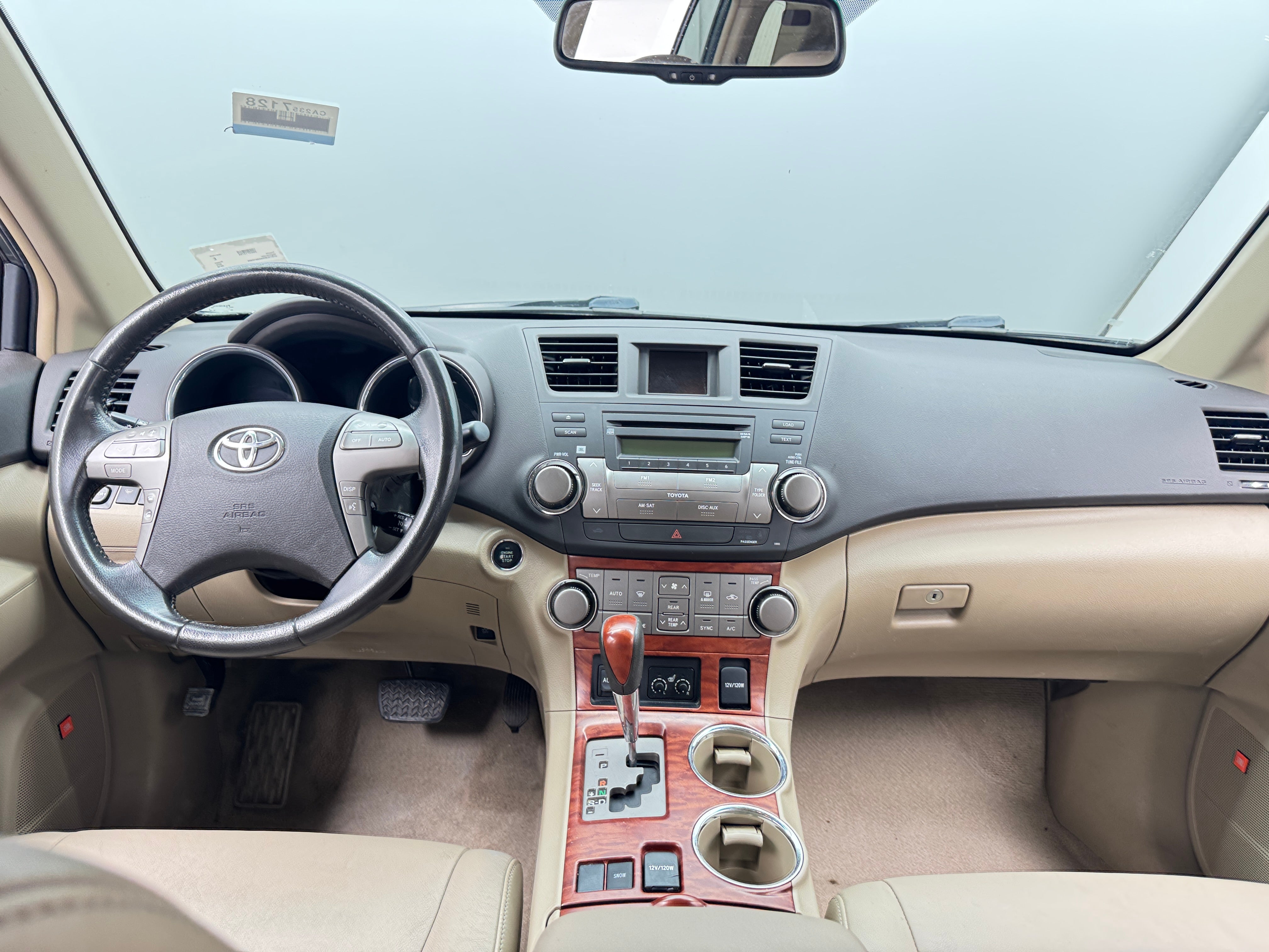 2010 Toyota Highlander Limited 3