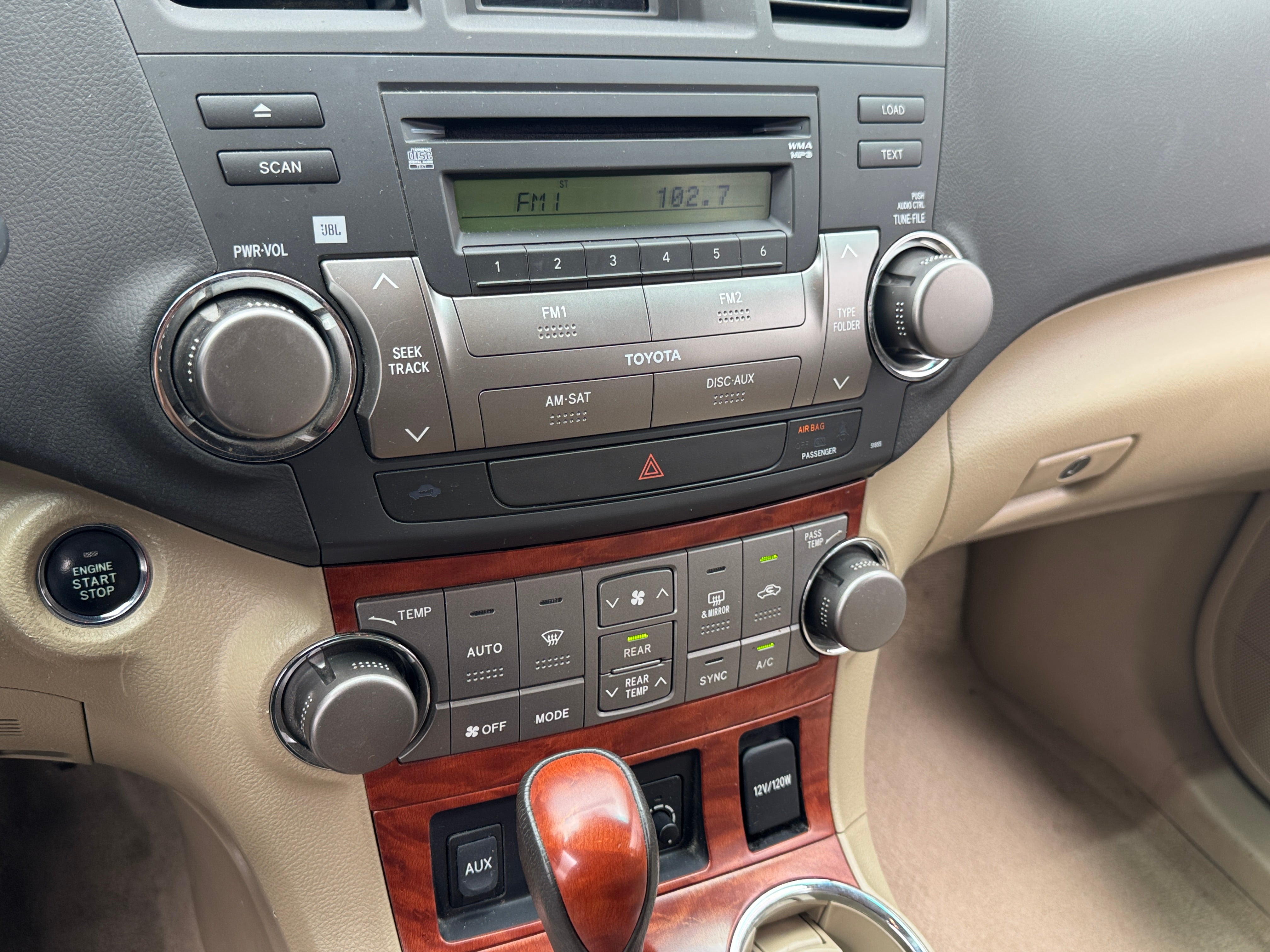 2010 Toyota Highlander Limited 4