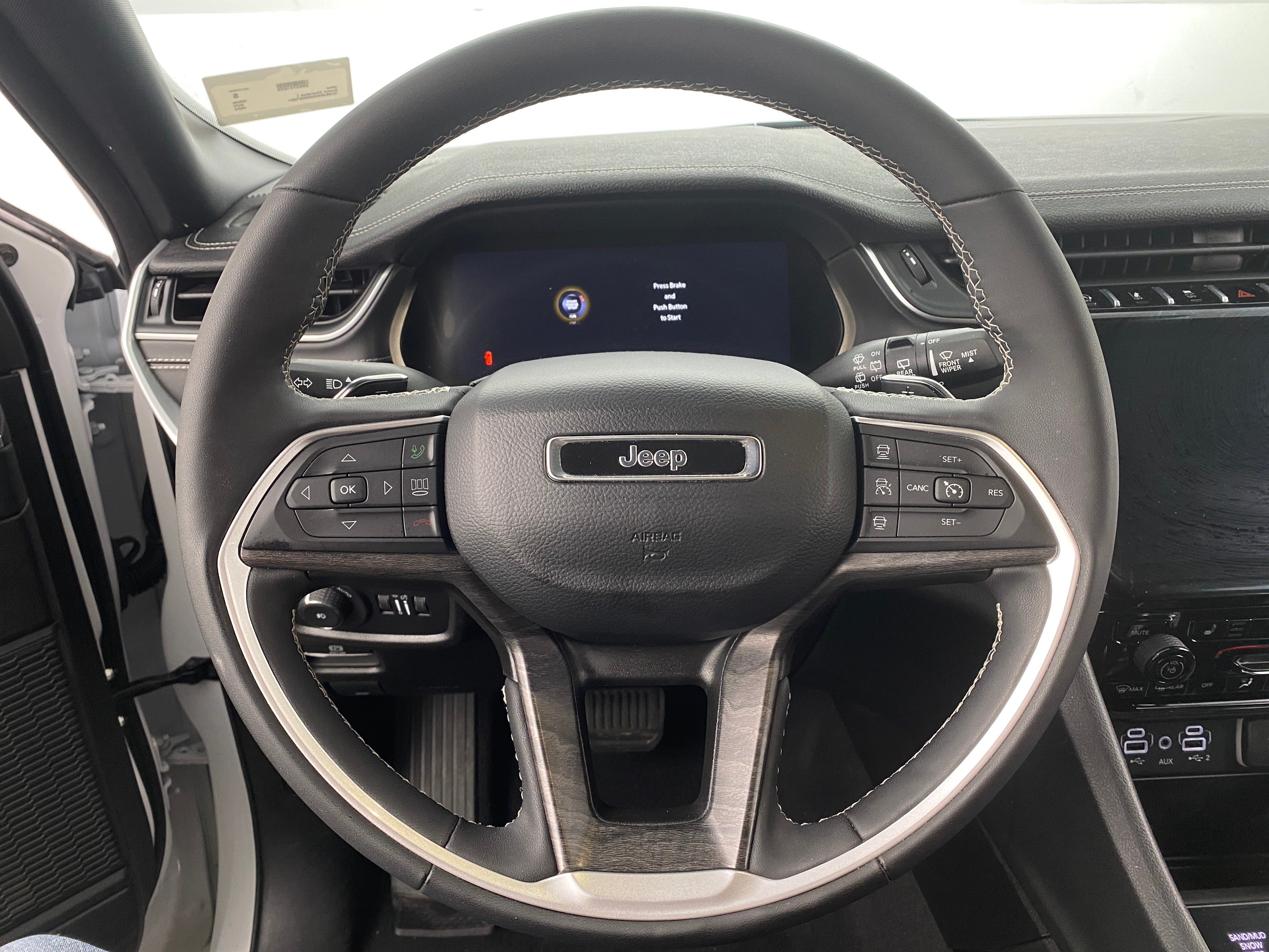 2024 Jeep Grand Cherokee L Limited Edition 4