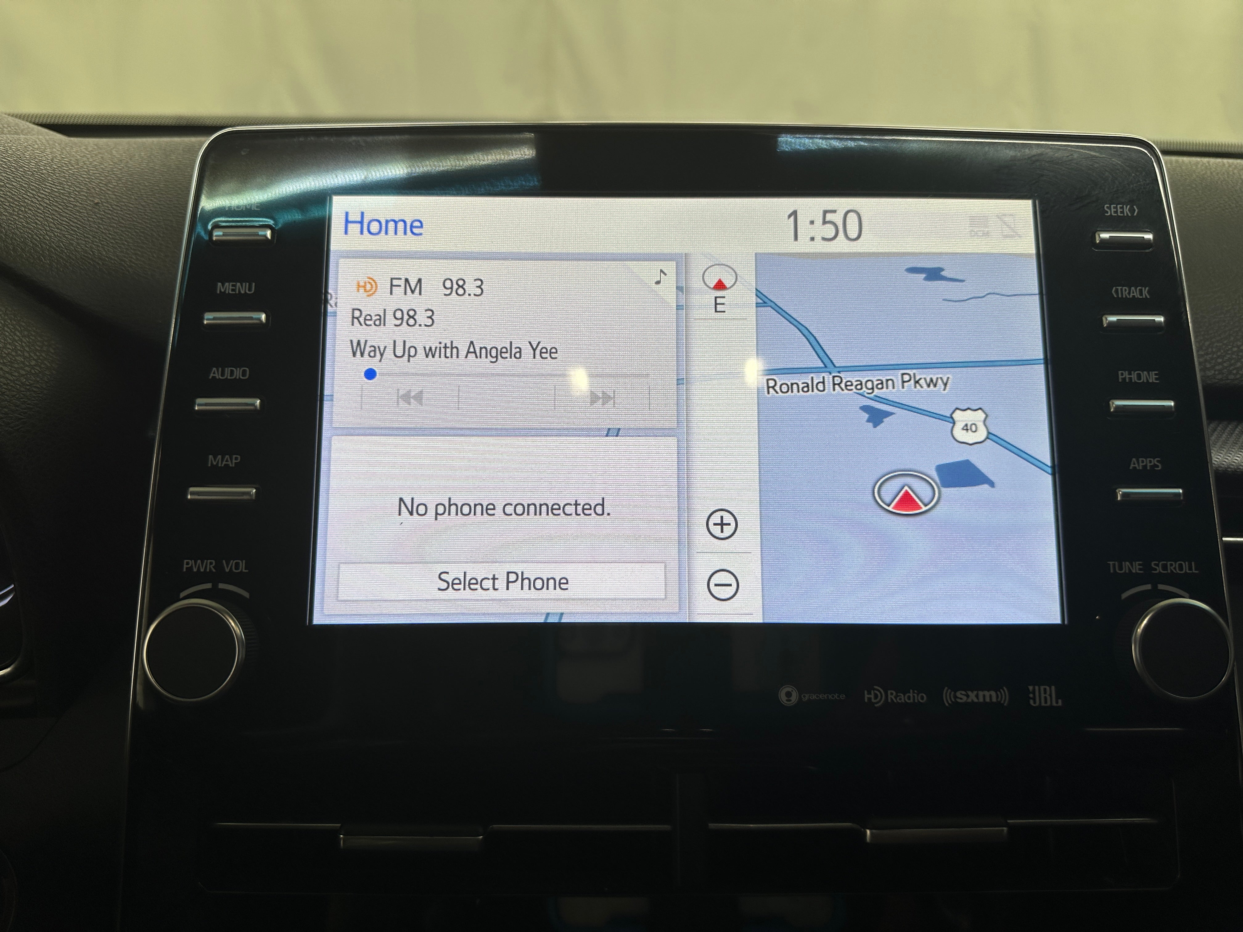 2019 Toyota Avalon Touring 3