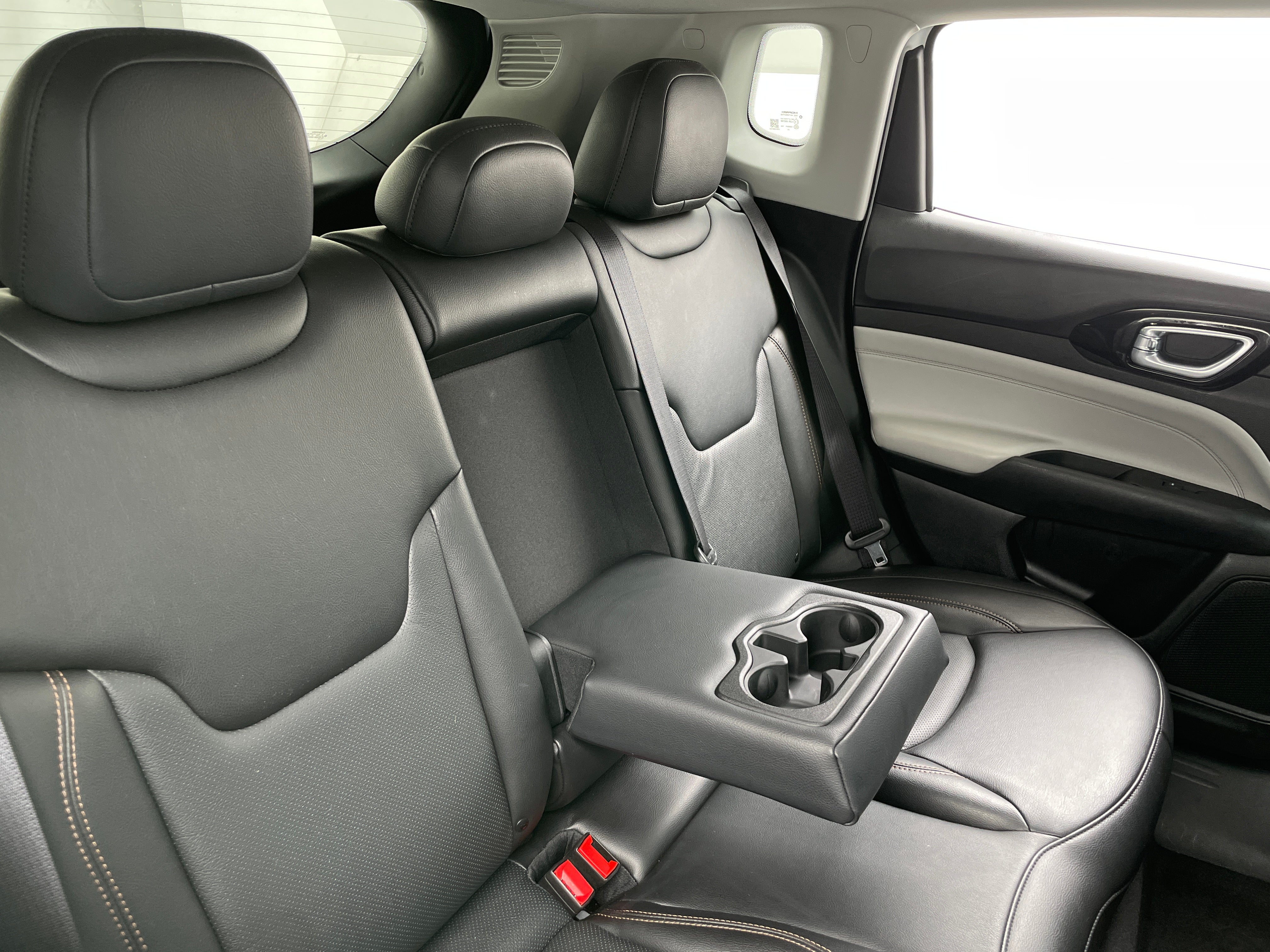 2022 Jeep Compass Limited 5
