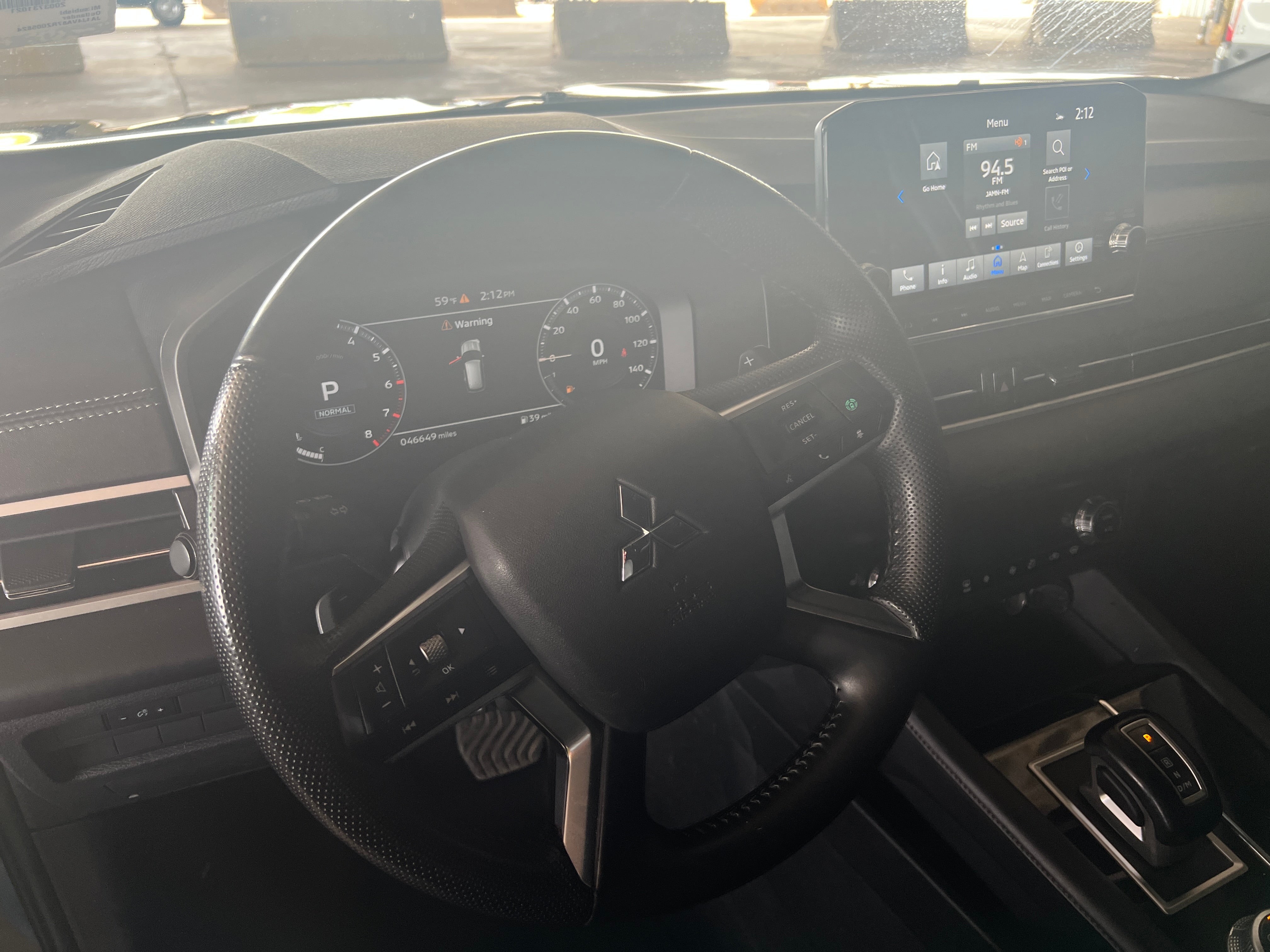 2024 Mitsubishi Outlander Black Edition 4
