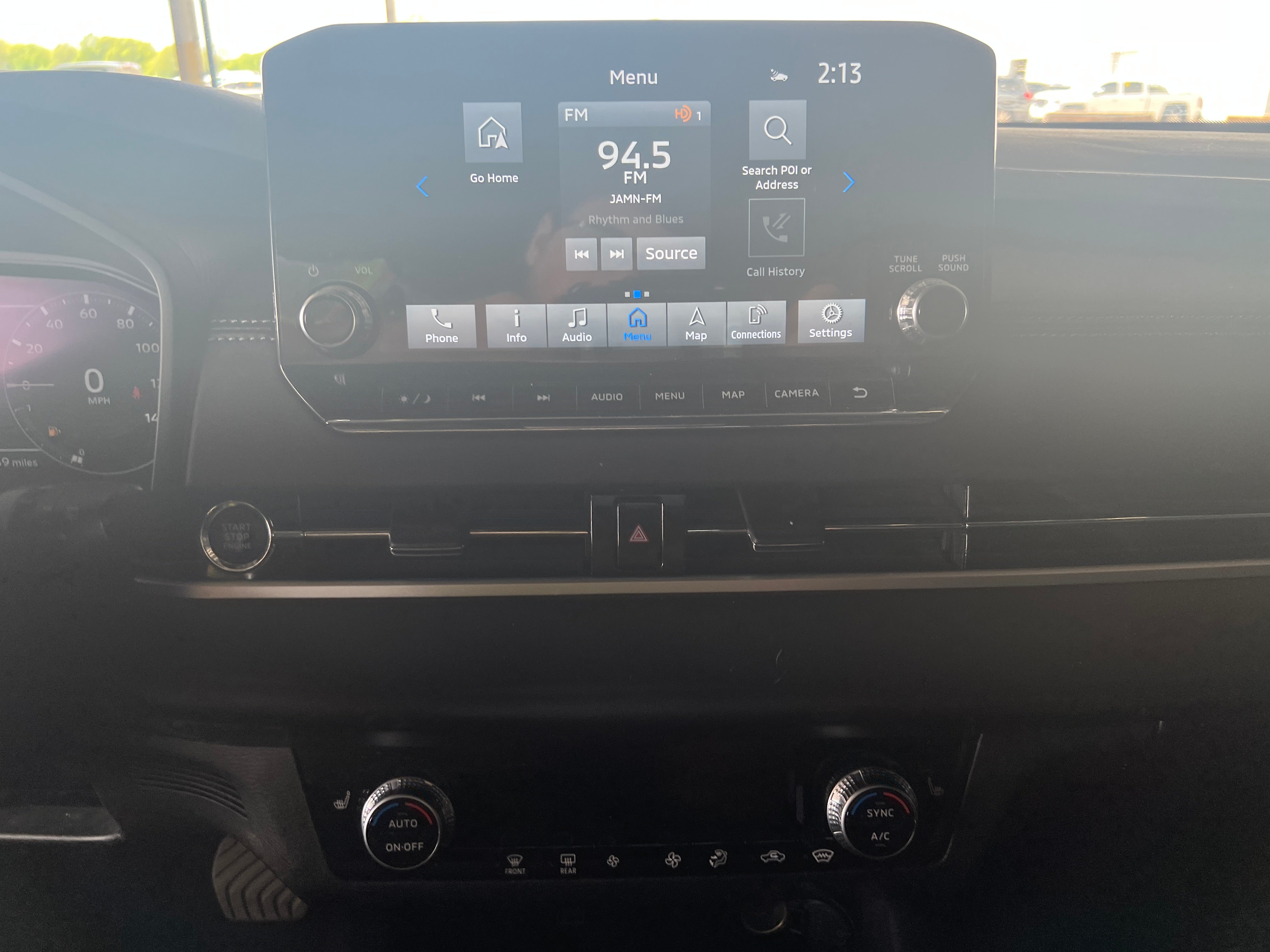 2024 Mitsubishi Outlander Black Edition 3