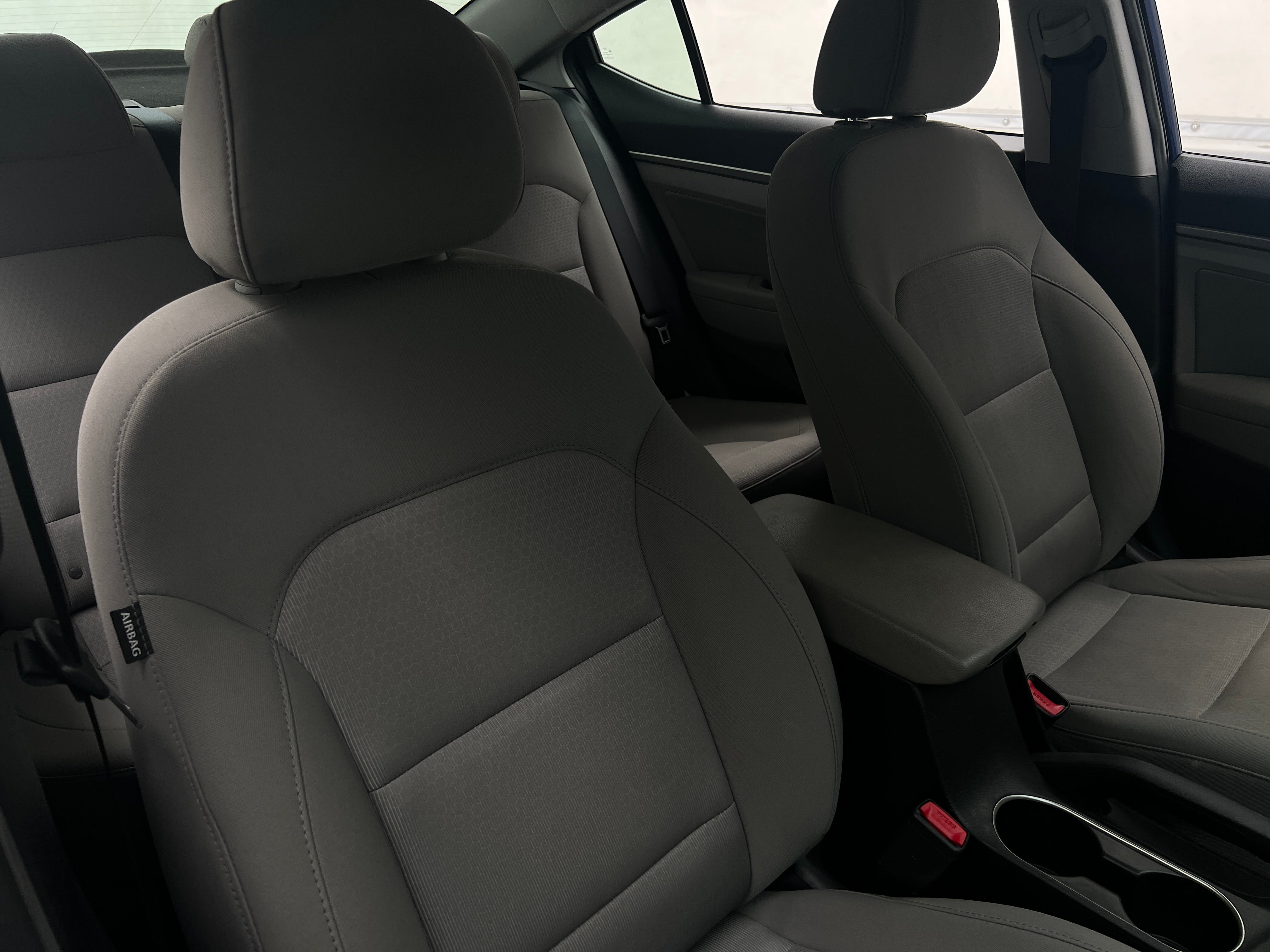 2018 Hyundai Elantra SEL 2