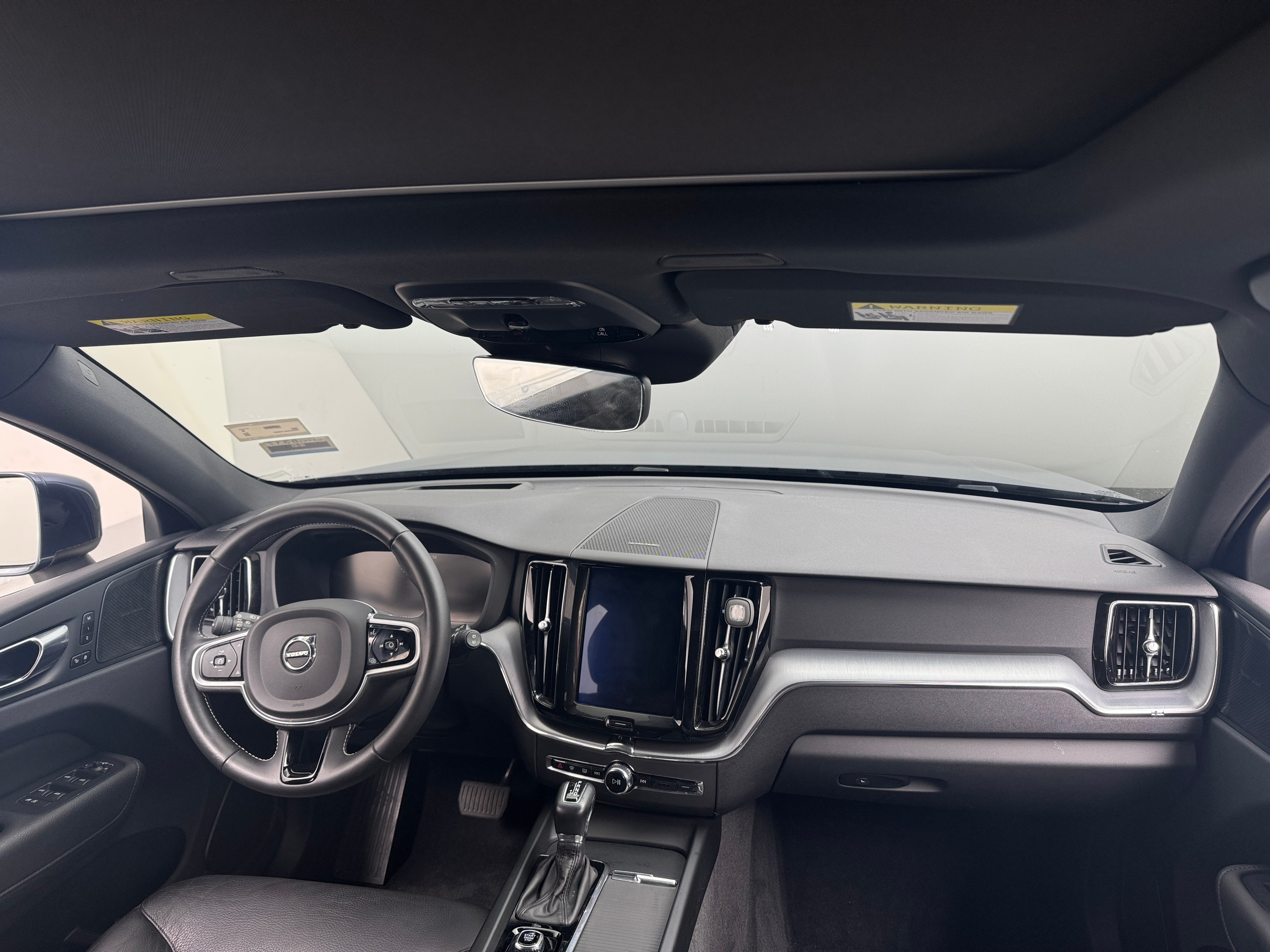 2020 Volvo XC60 T5 Momentum 2