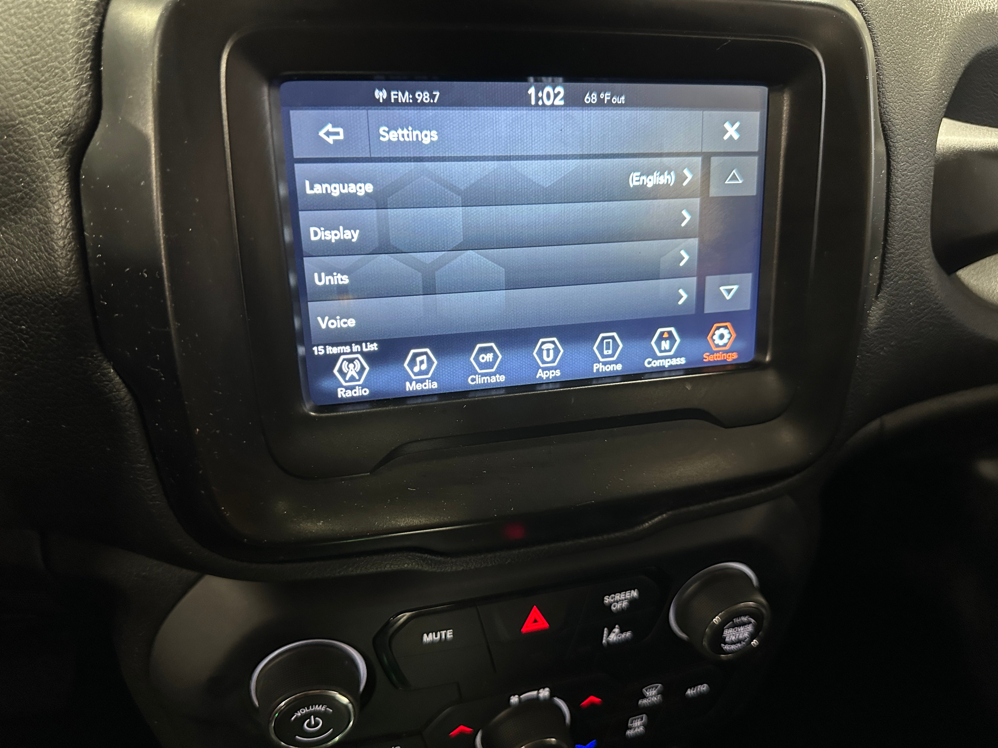 2021 Jeep Renegade Jeepster 4