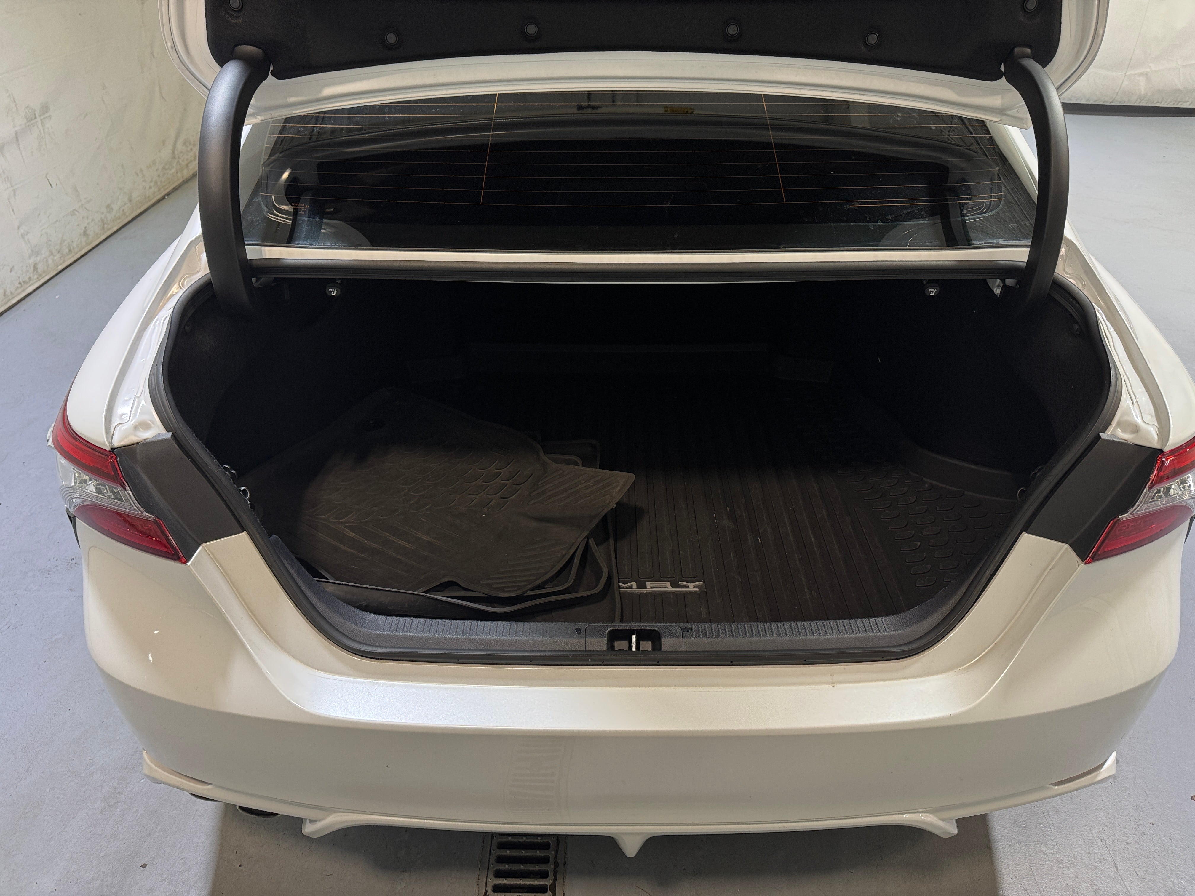 2024 Toyota Camry XSE 6