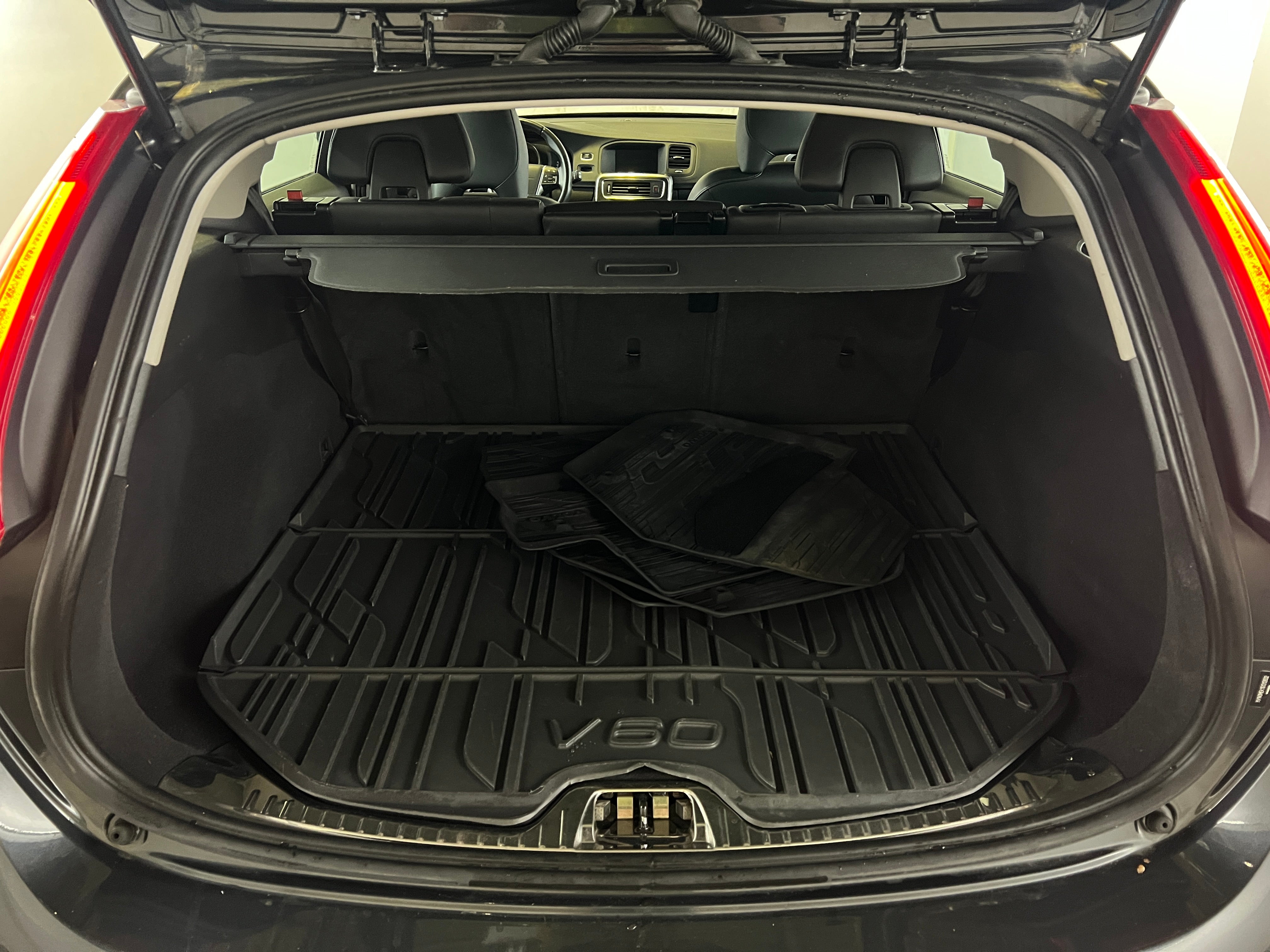 2016 Volvo V60 T5 6