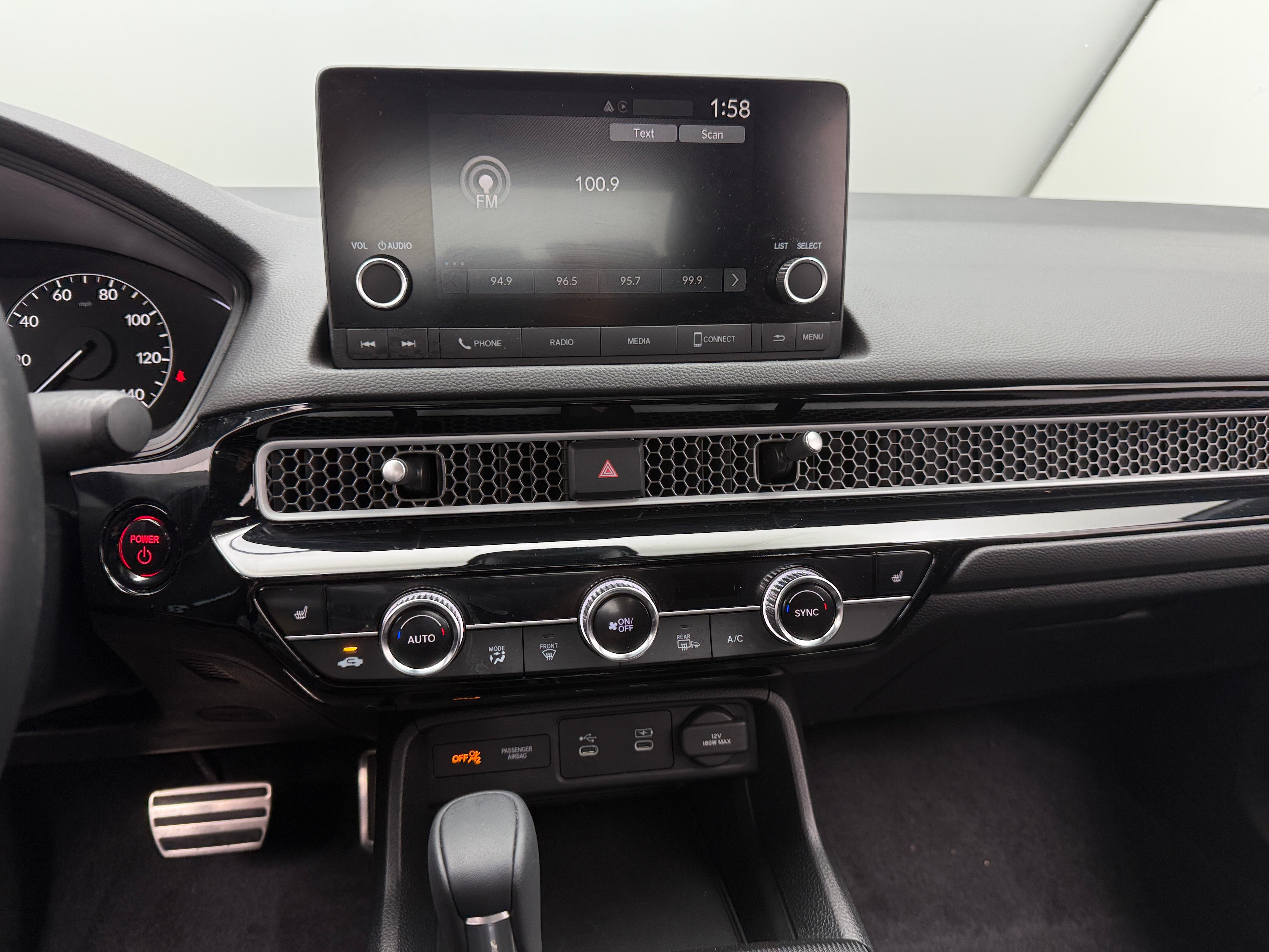 2025 Honda Civic Sport 4