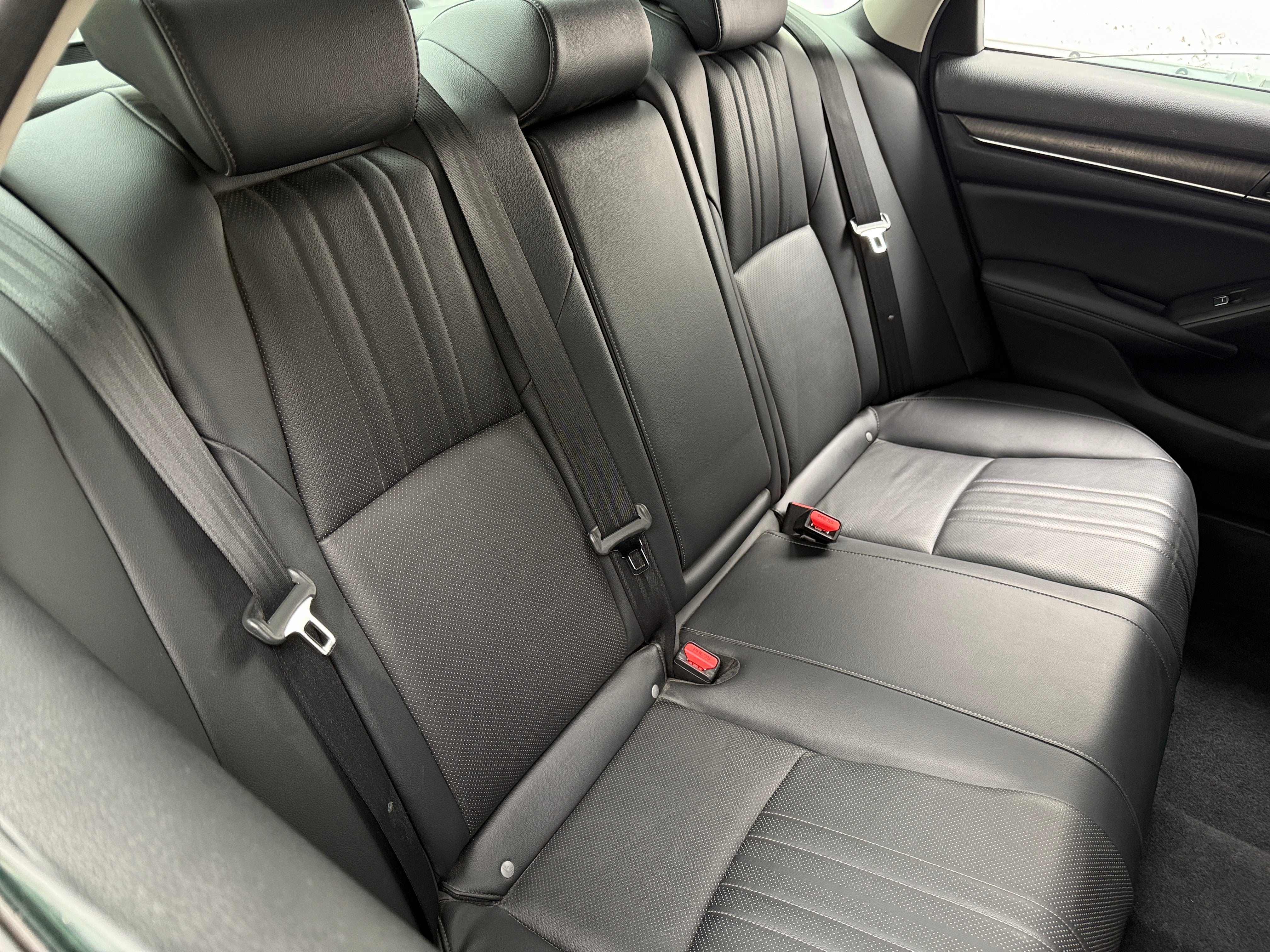 2022 Honda Accord Touring 5