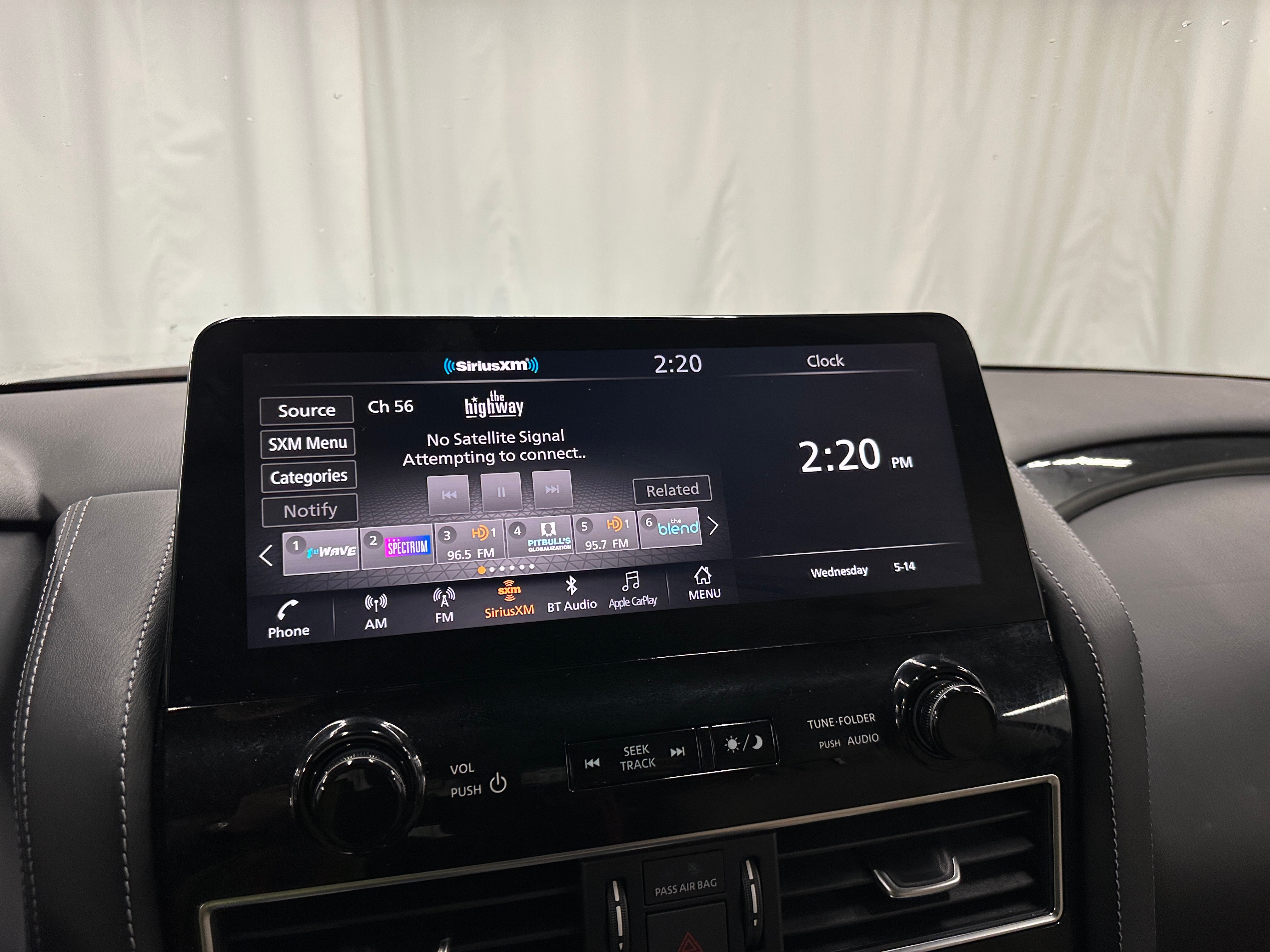 2023 Nissan Armada SV 3