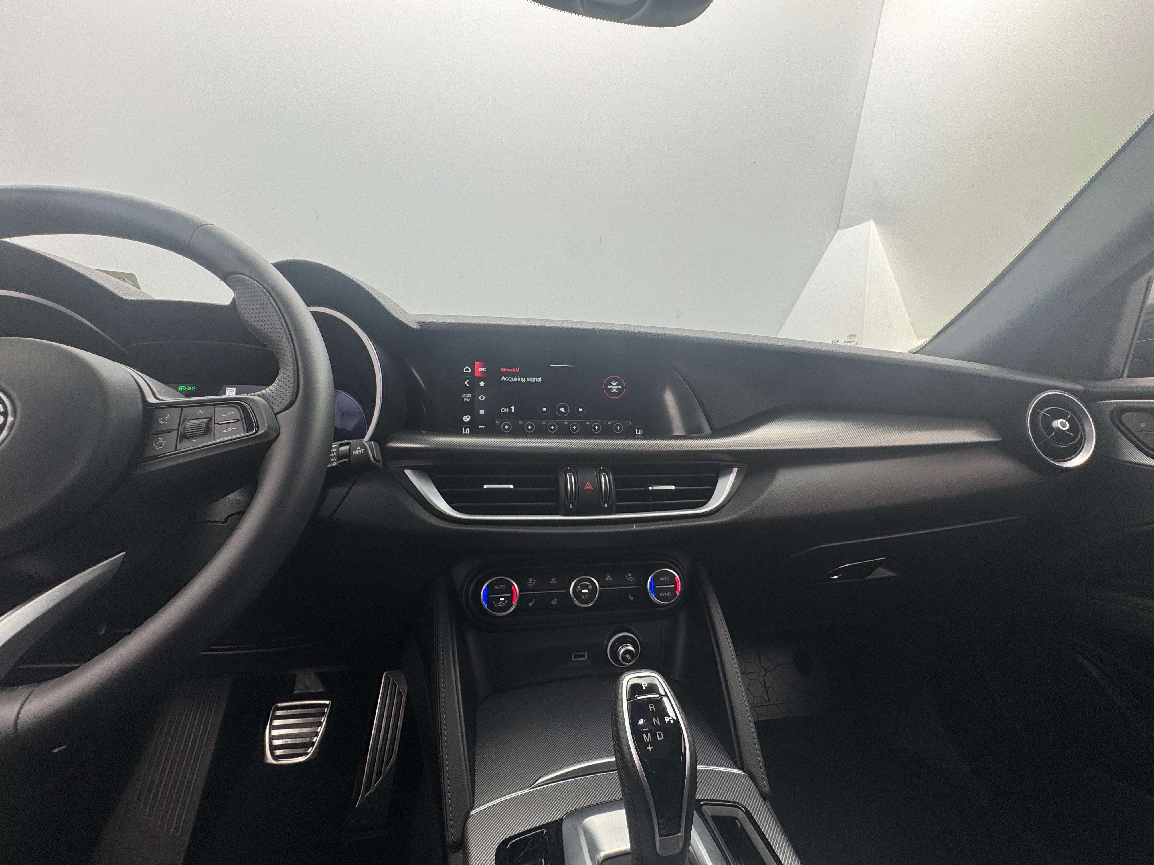 2024 Alfa Romeo Stelvio Ti 3