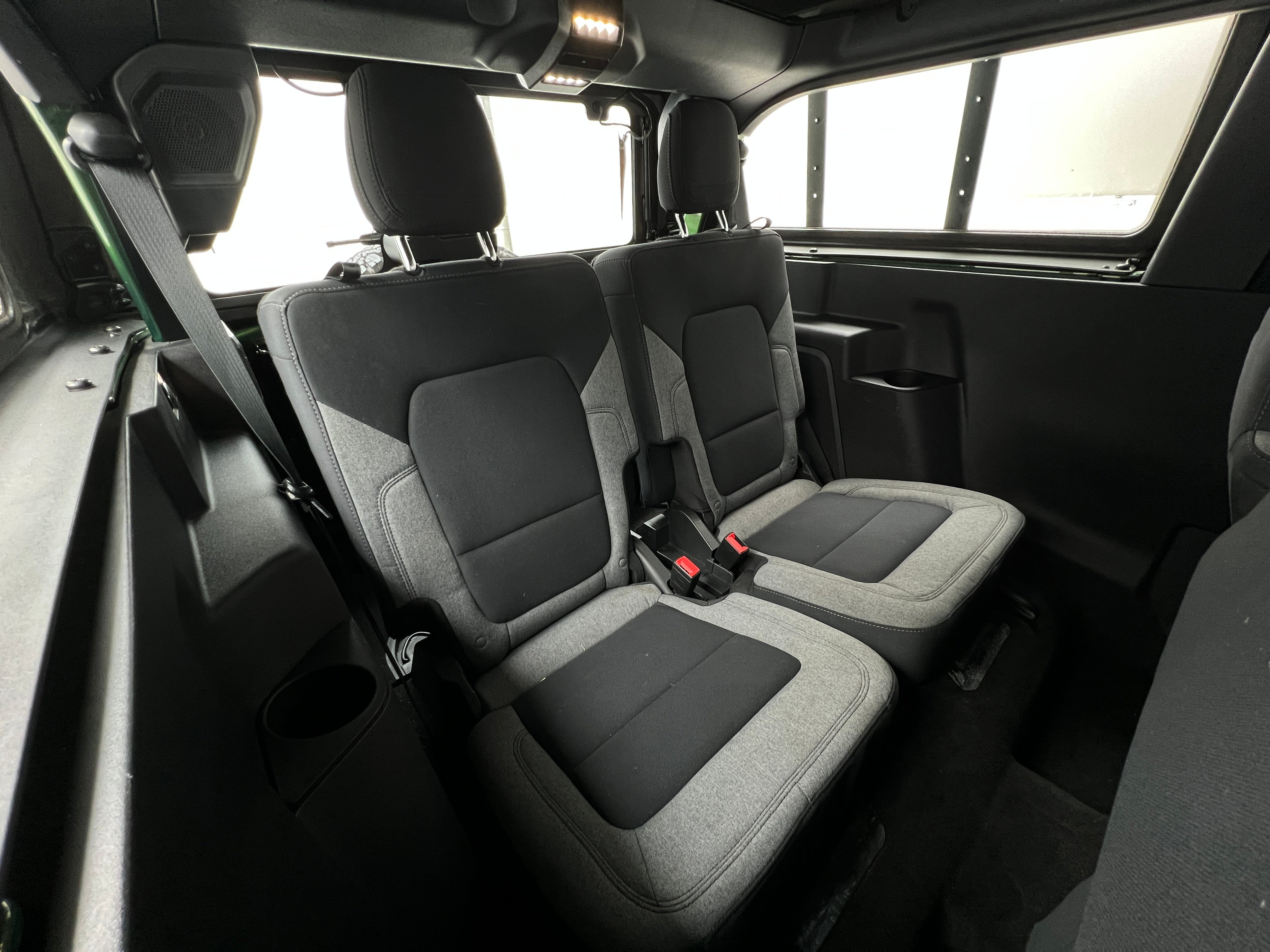 2023 Ford Bronco Base 5
