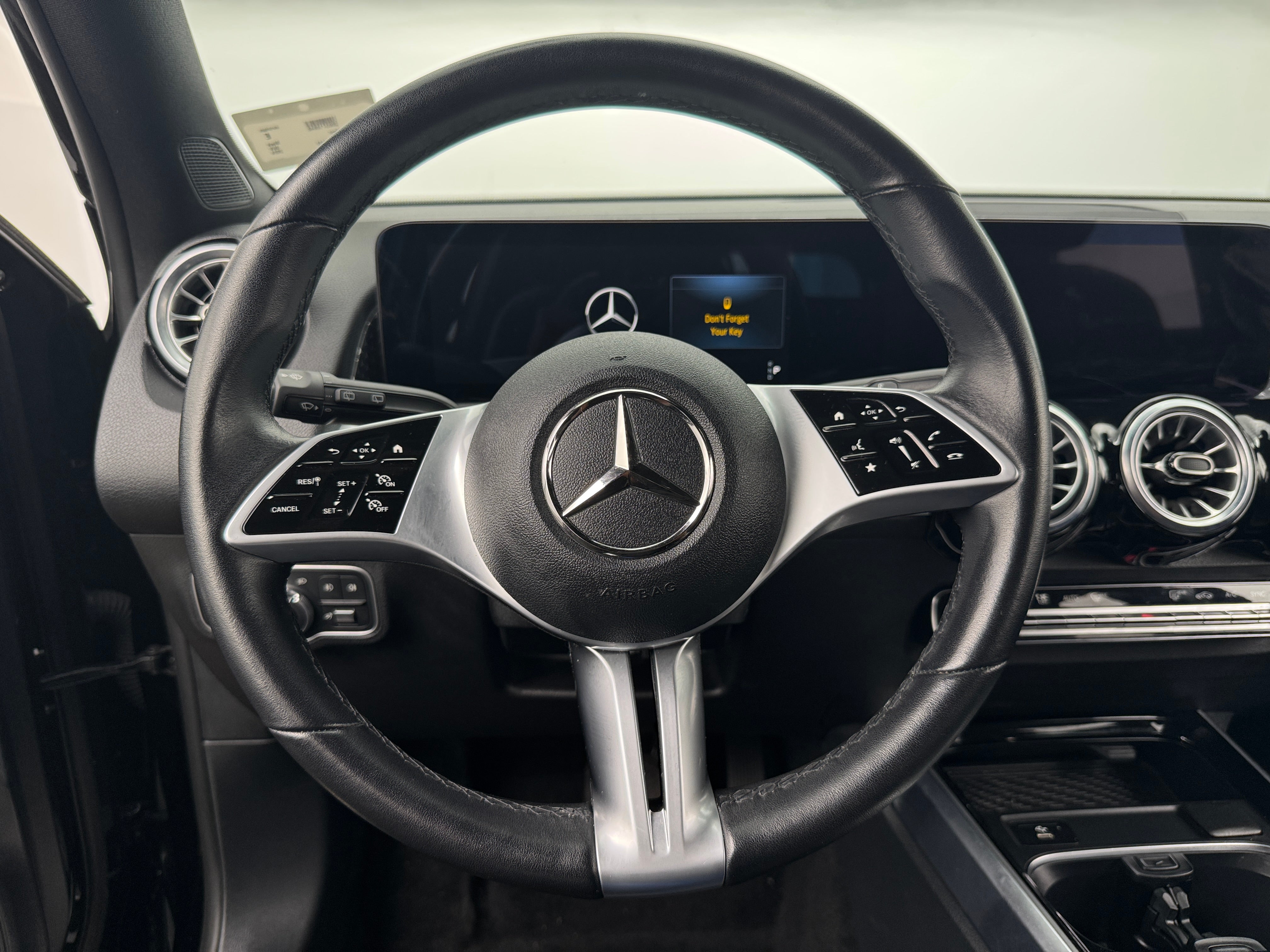 2024 Mercedes-Benz GLB 250 4