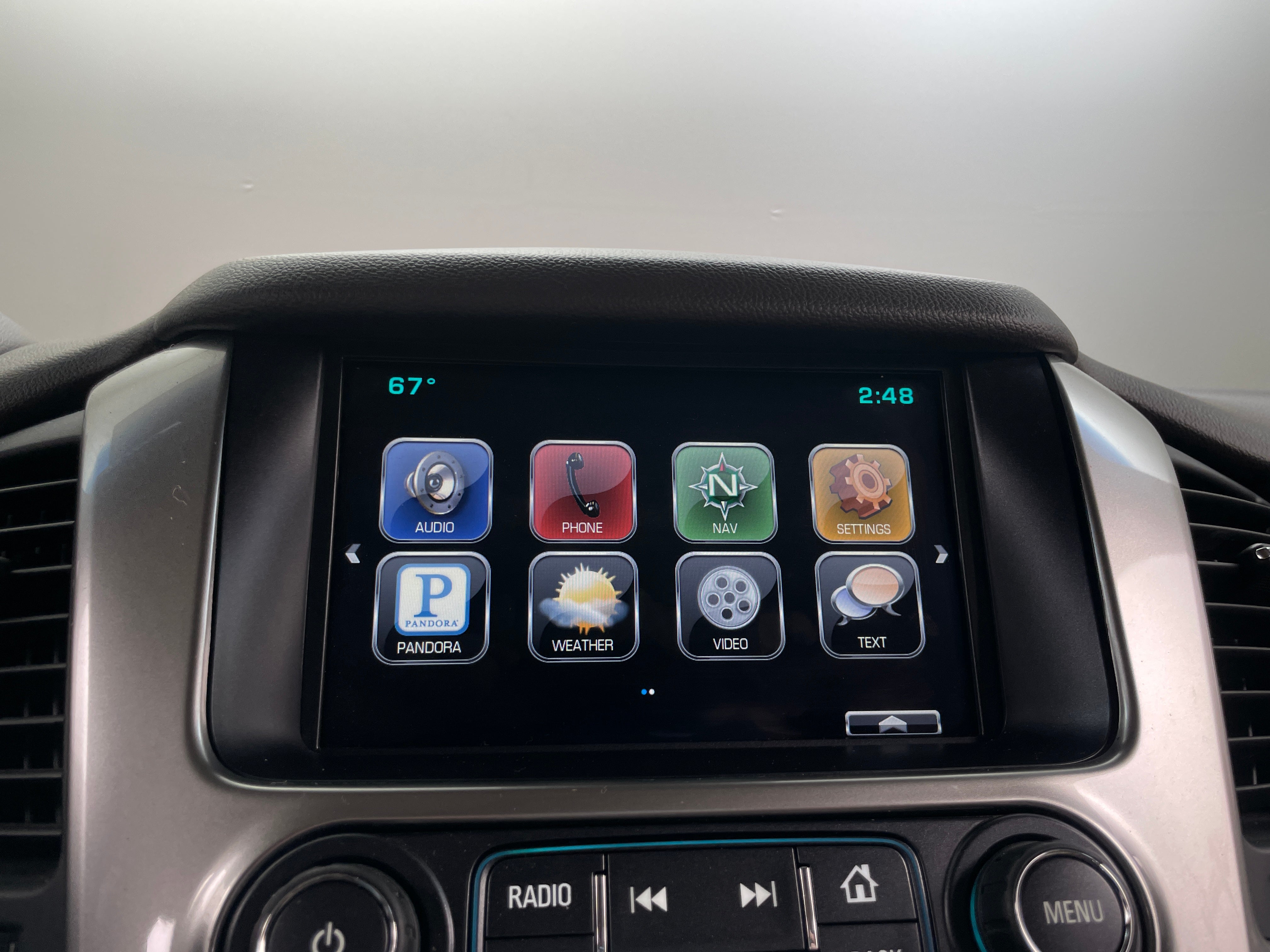 2015 Chevrolet Suburban LTZ 3