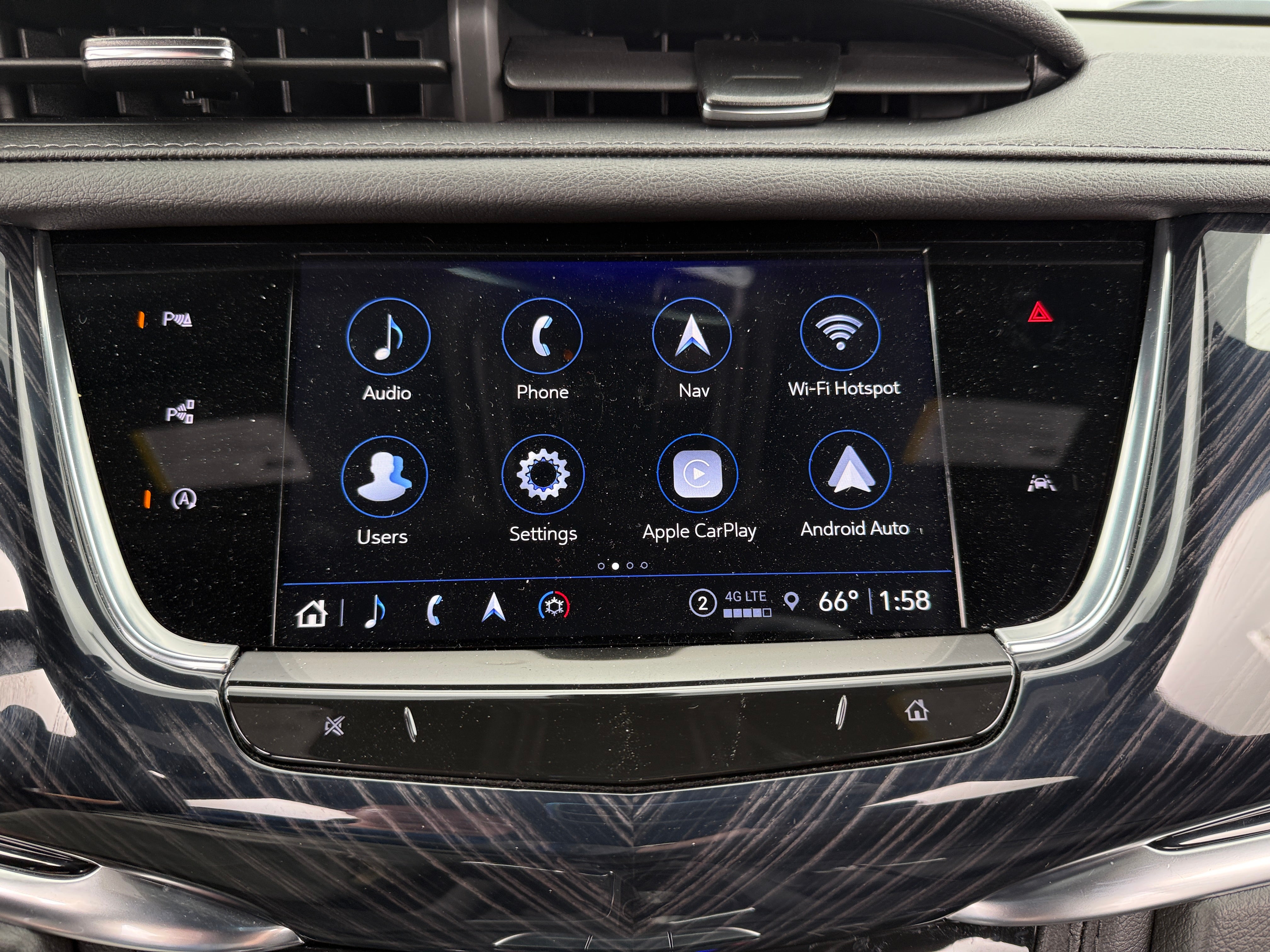 2024 Cadillac XT6 Premium Luxury 3
