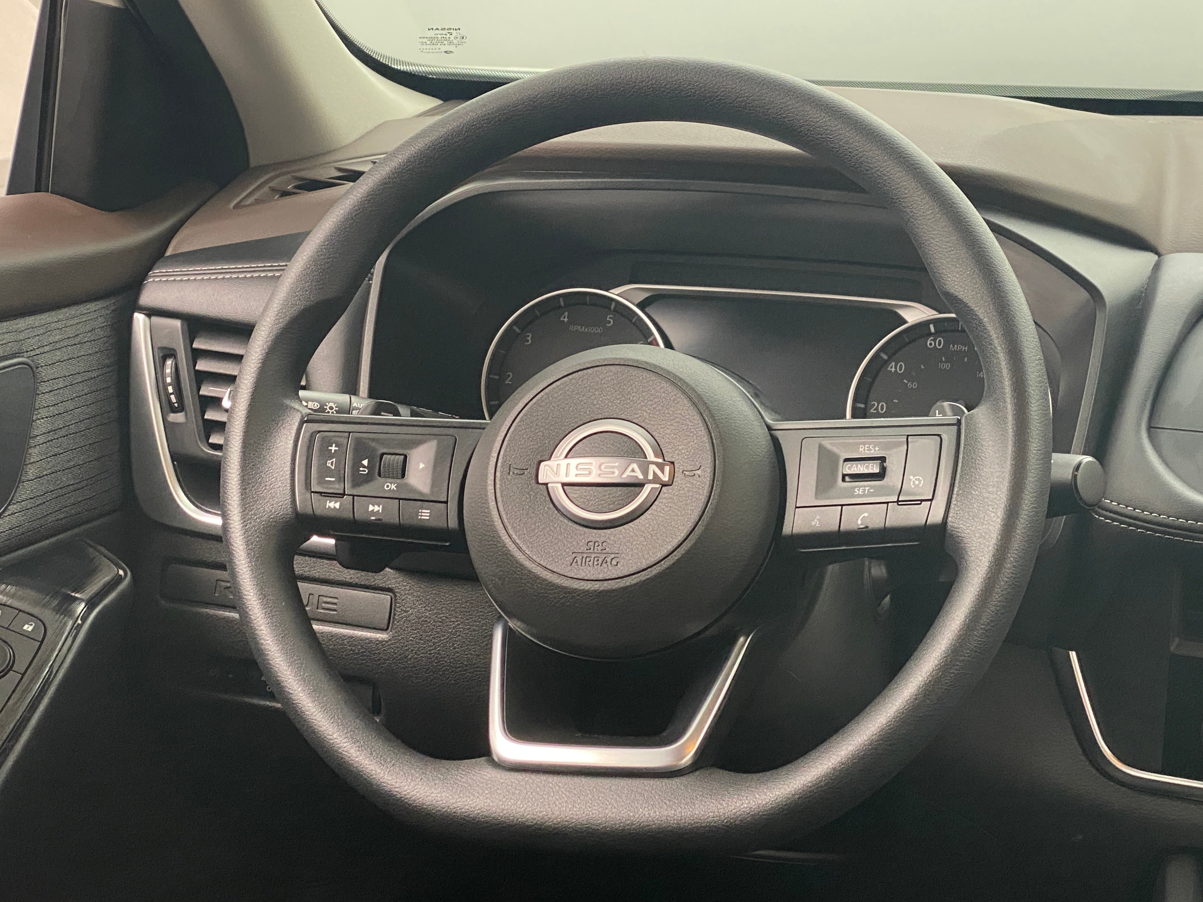 2023 Nissan Rogue S 5