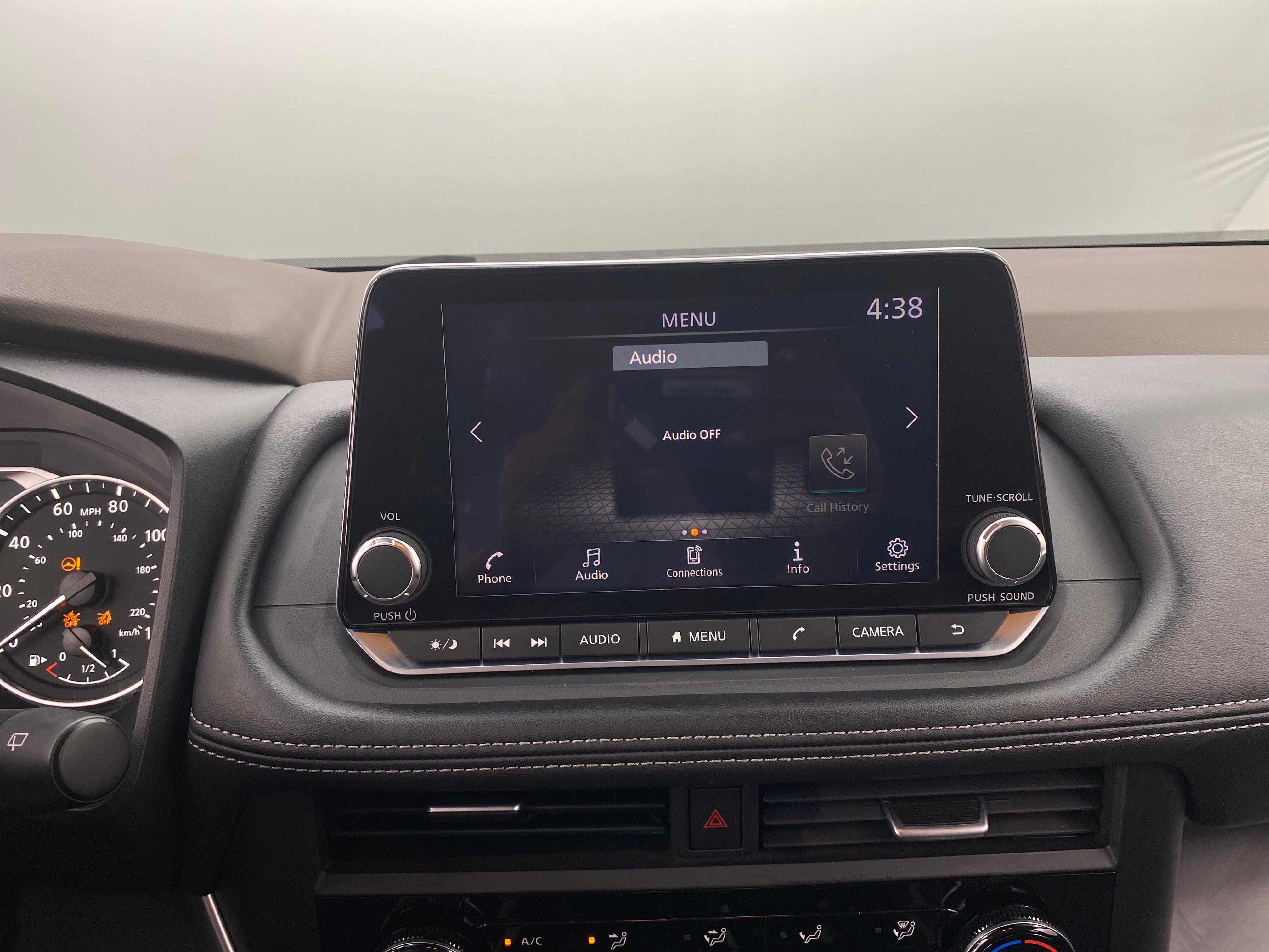 2023 Nissan Rogue S 4