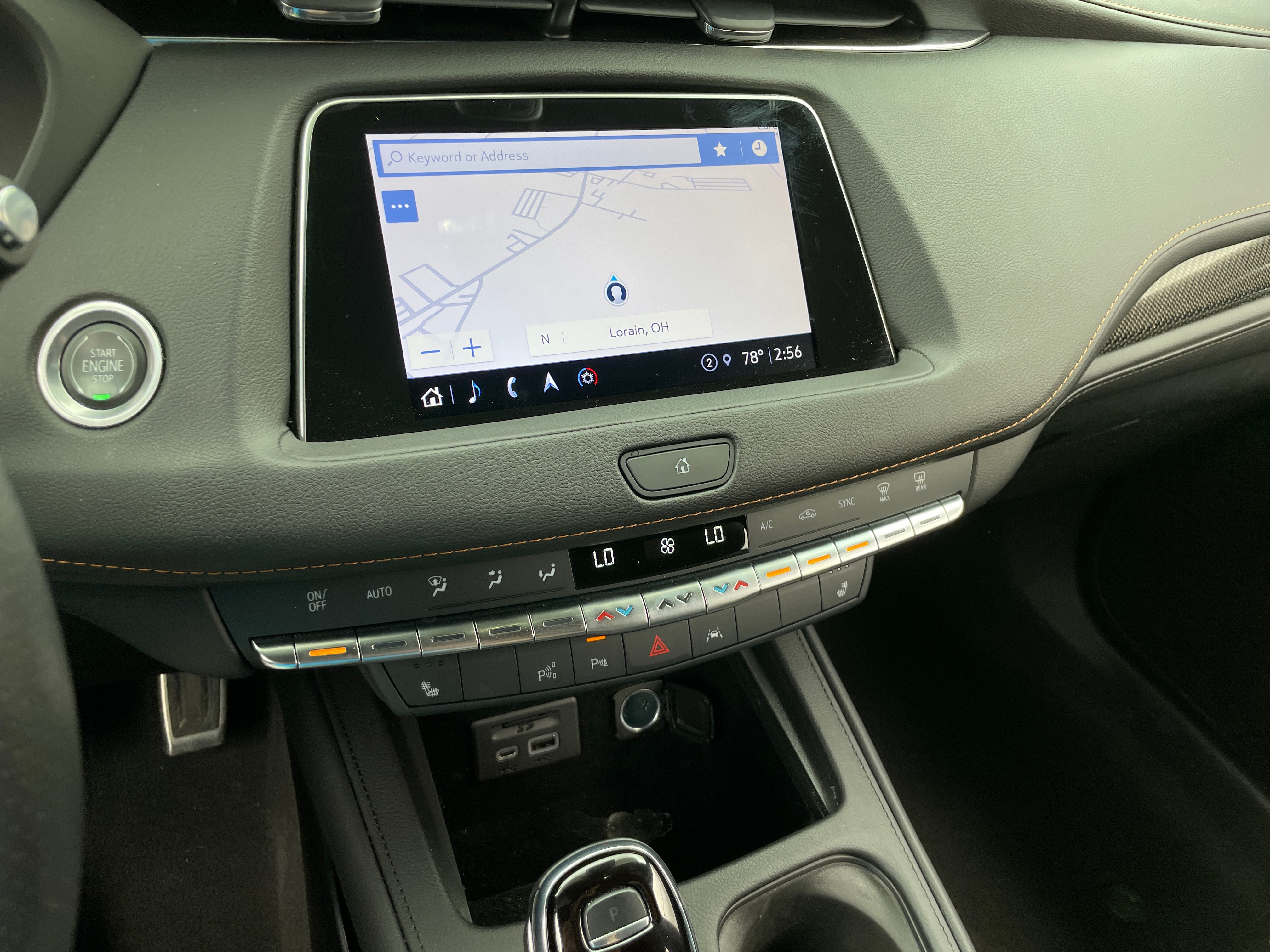 2022 Cadillac XT4 Sport 3