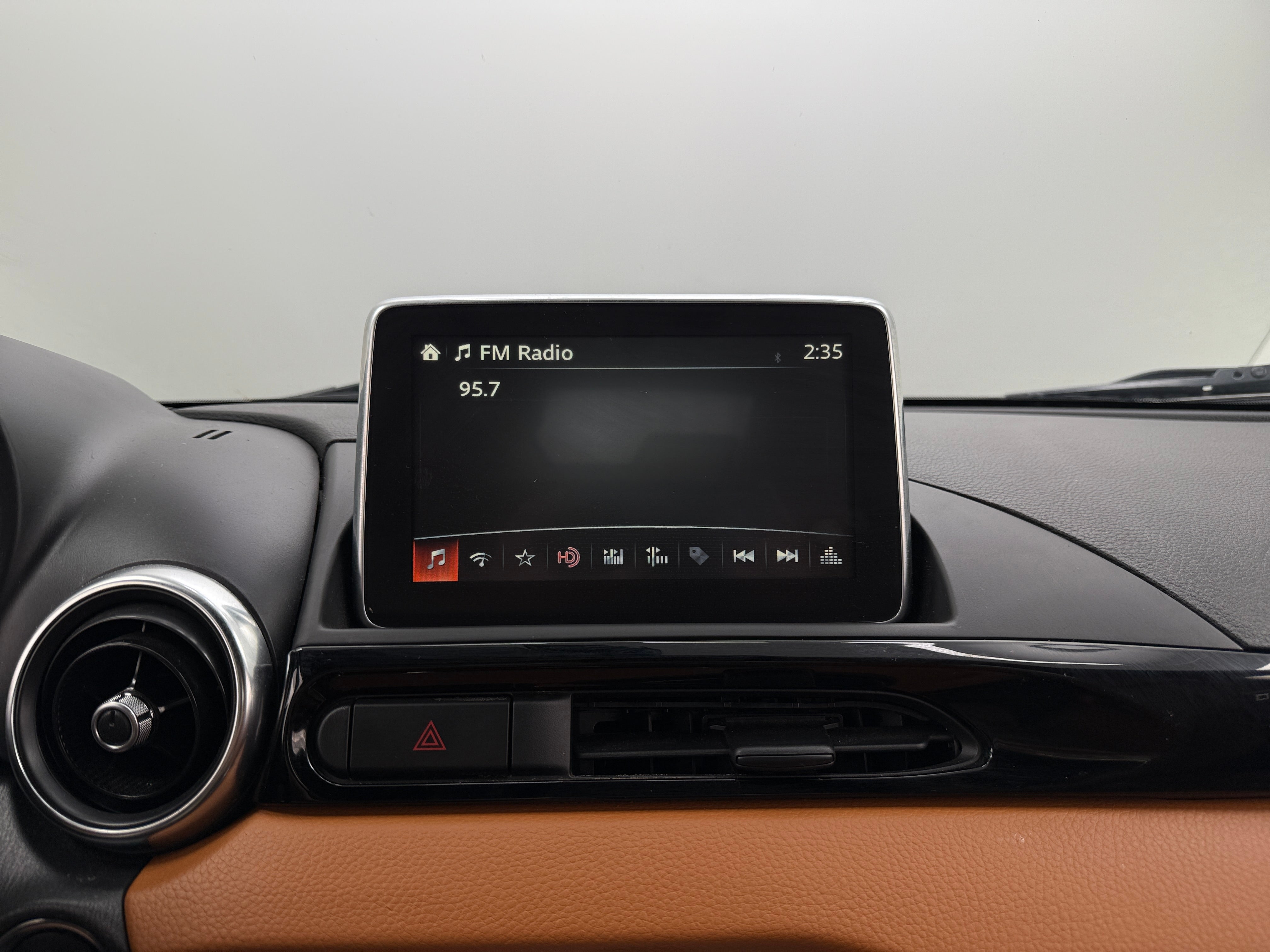2018 Fiat 124 Spider Lusso 3