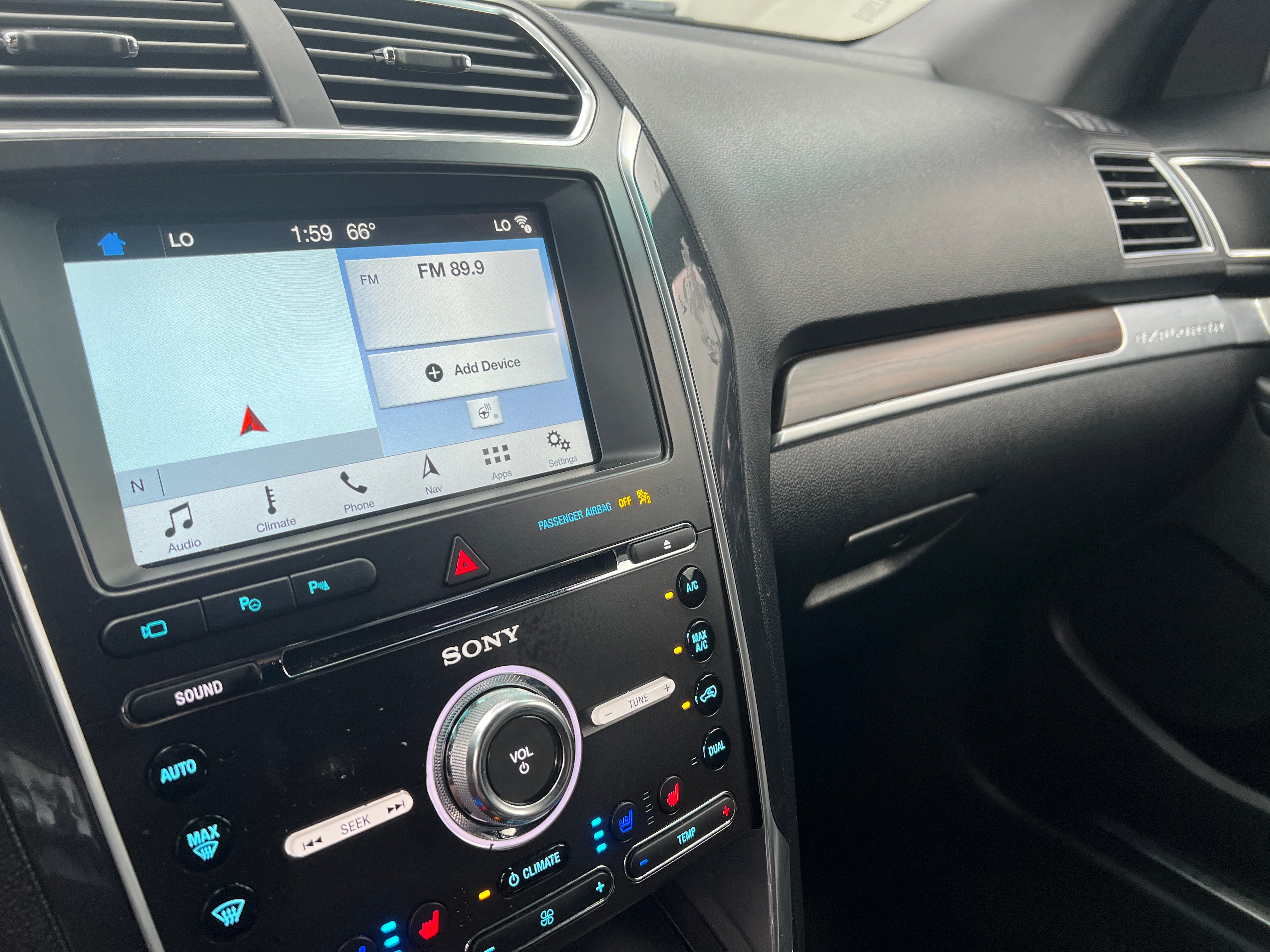 2017 Ford Explorer Limited 3