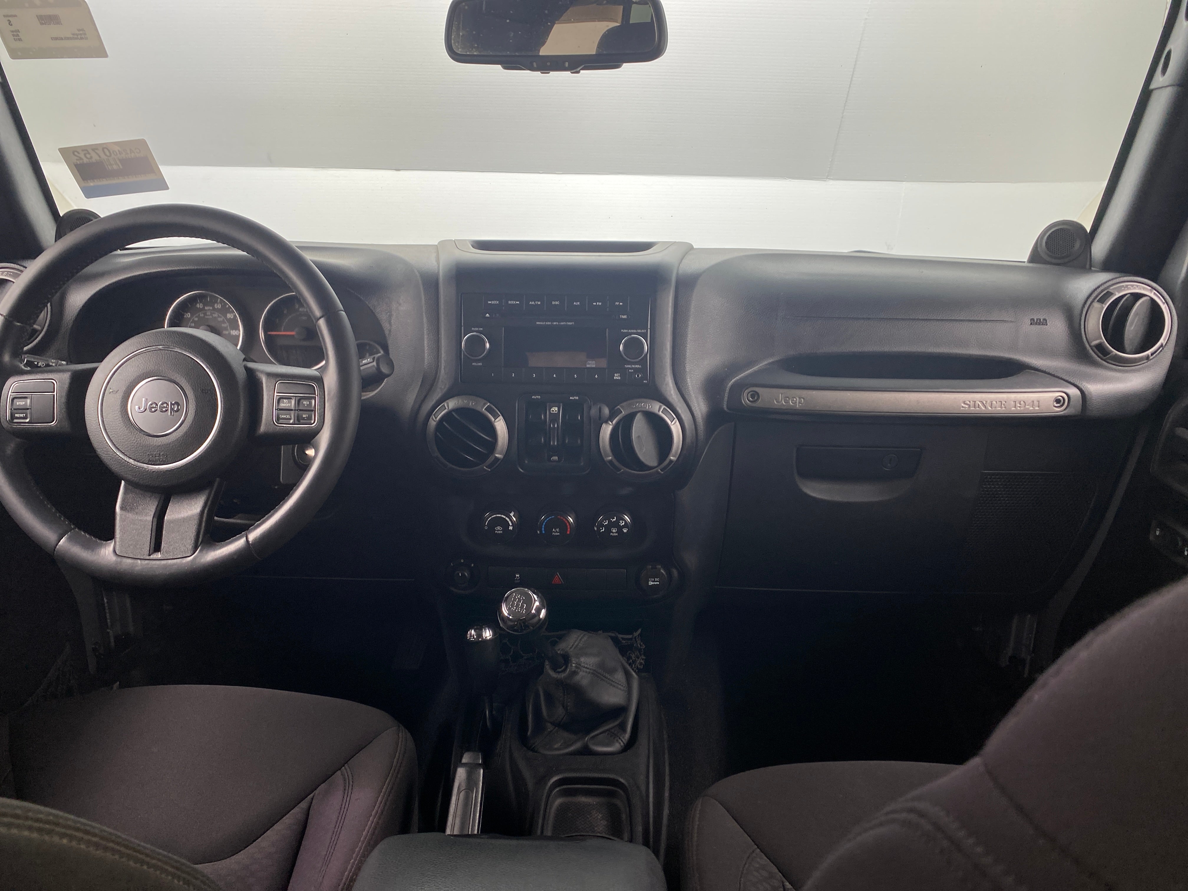 2013 Jeep Wrangler Unlimited Sport 3